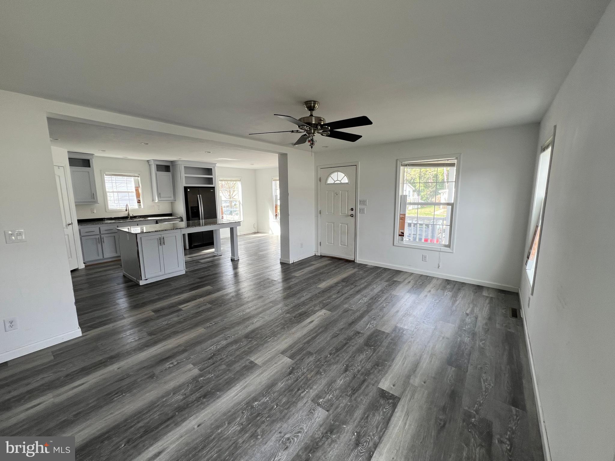 BOONE'S MOBILE ESTATES - Residential