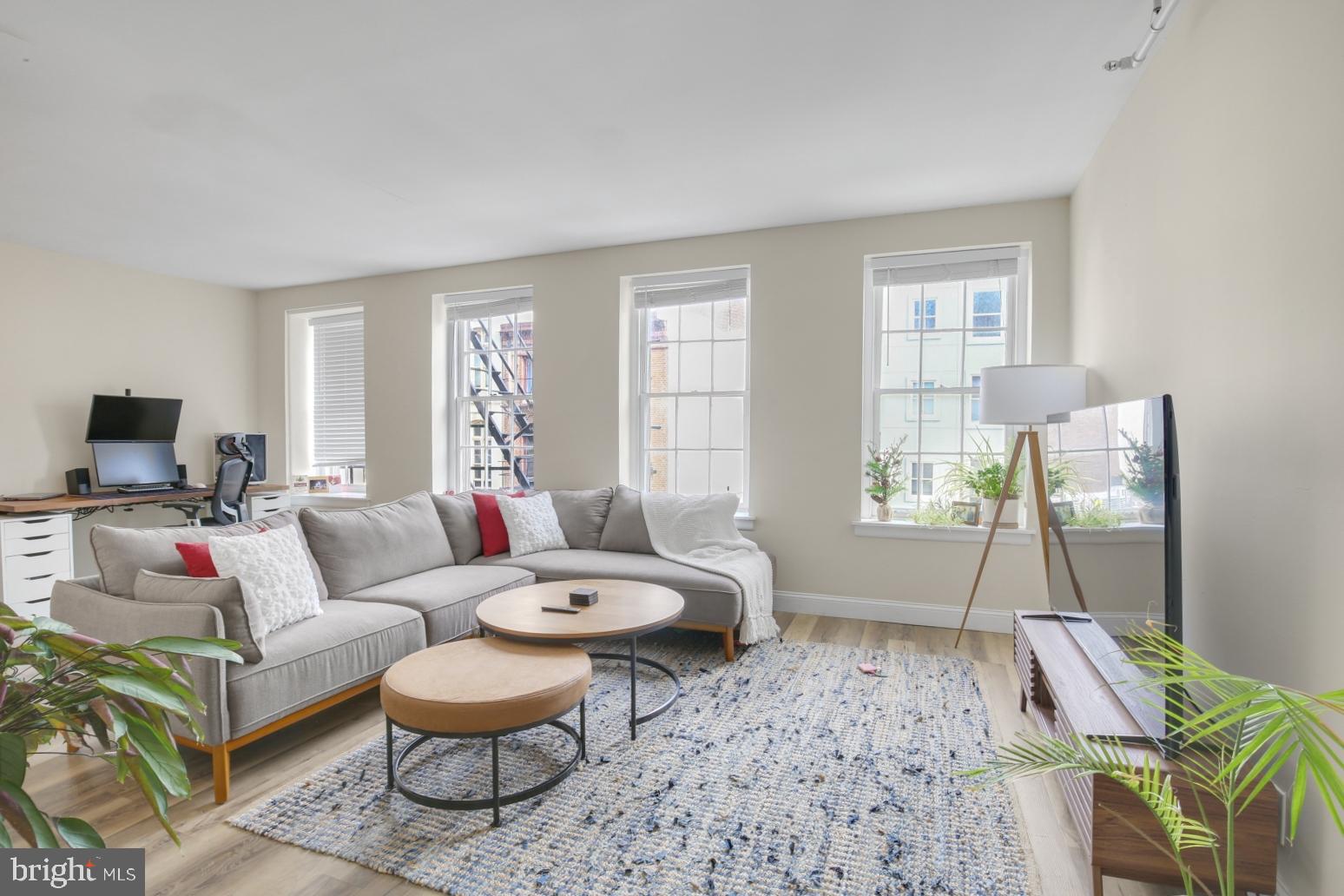 OLD CITY - Residential Lease