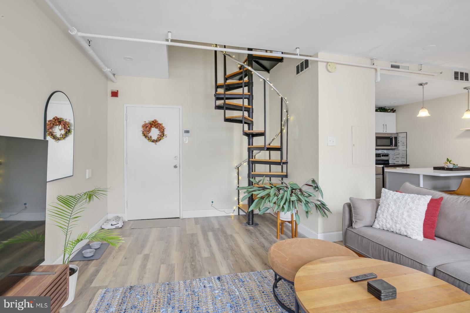OLD CITY - Residential Lease