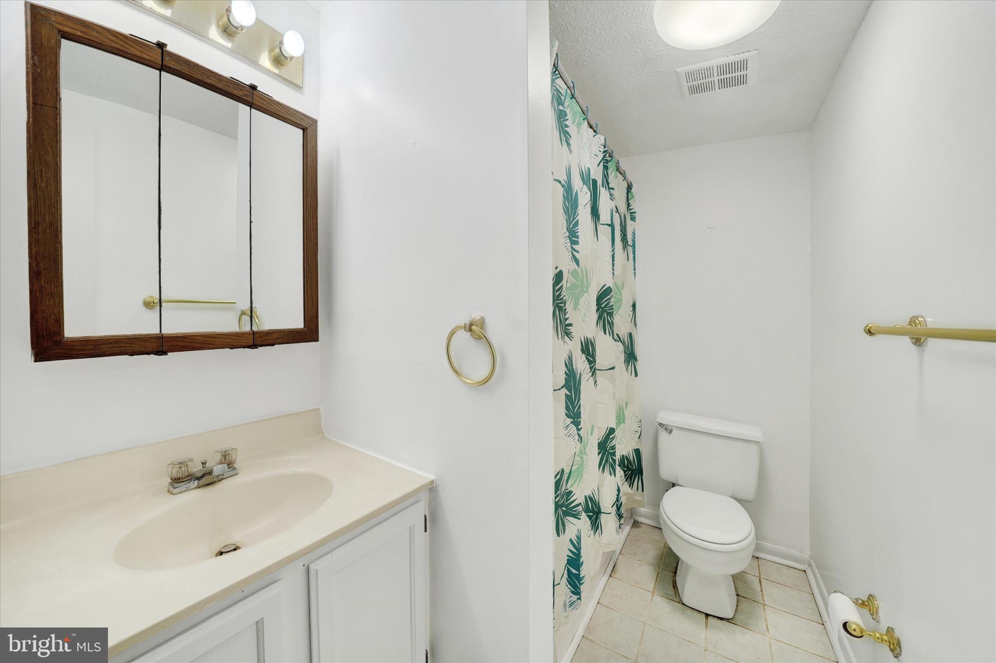 MAGNOLIA WOODS - Residential