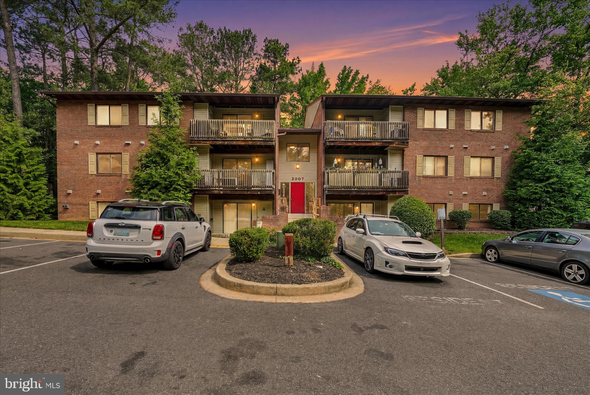 MAGNOLIA WOODS - Residential