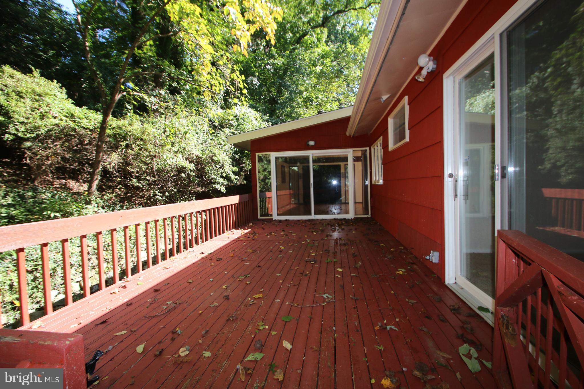 ROCK CREEK PALISADES - Residential