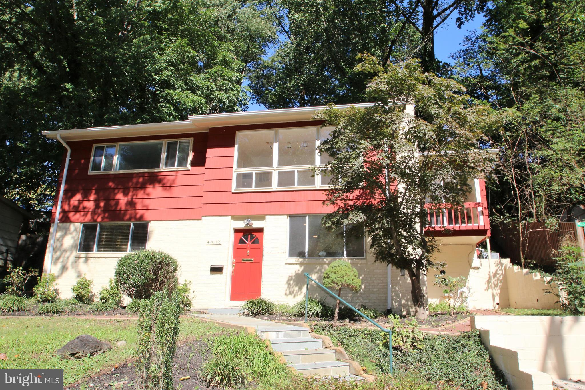 ROCK CREEK PALISADES - Residential