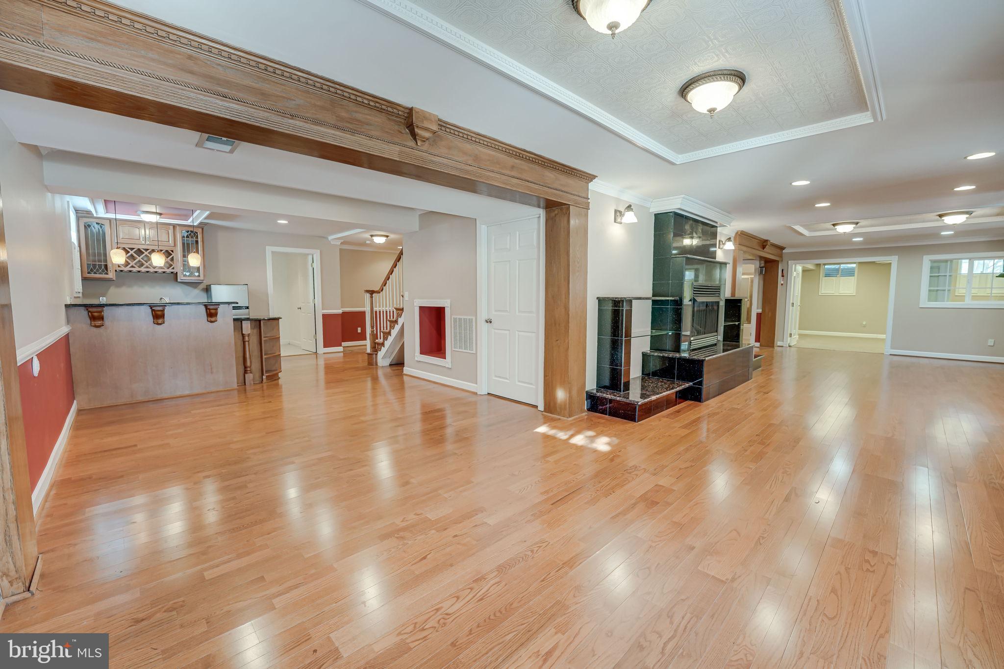 CREST RIDGE ESTATES - Residential