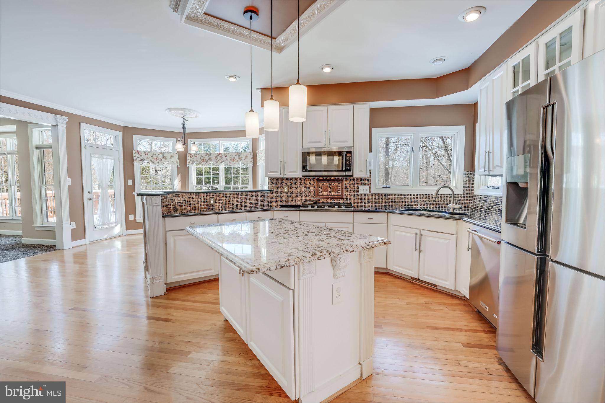 CREST RIDGE ESTATES - Residential