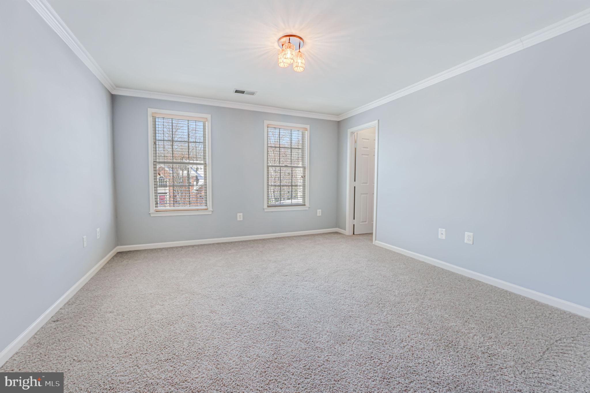 CREST RIDGE ESTATES - Residential