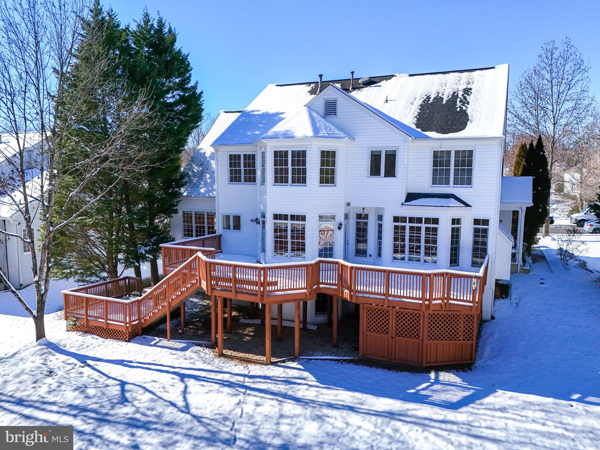 CREST RIDGE ESTATES - Residential