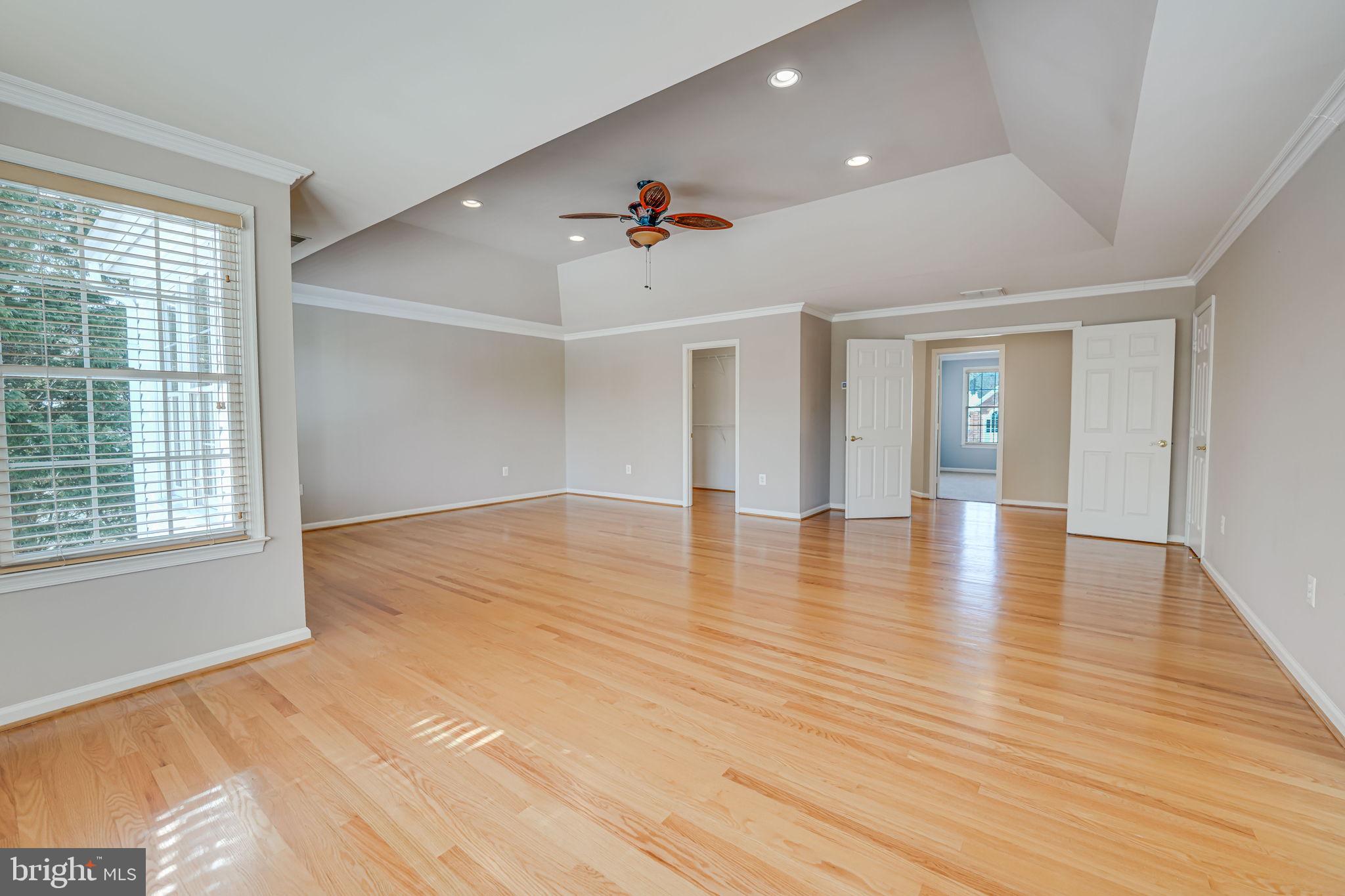 CREST RIDGE ESTATES - Residential