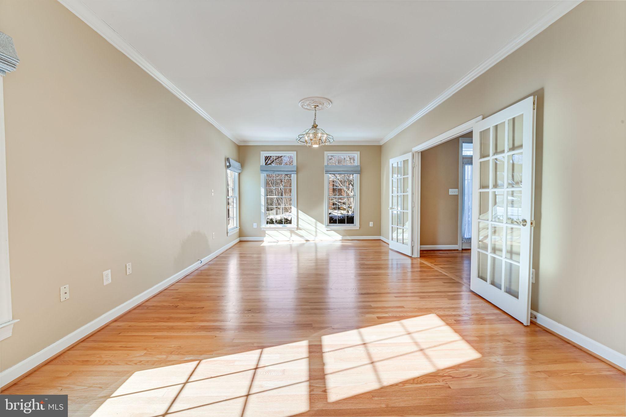 CREST RIDGE ESTATES - Residential