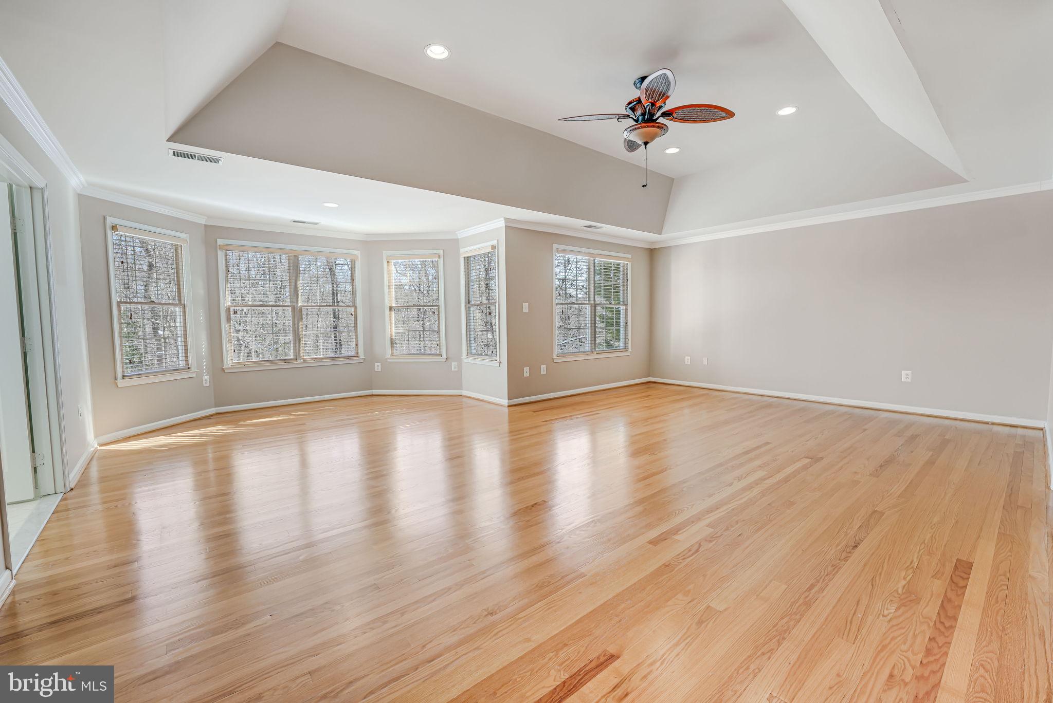 CREST RIDGE ESTATES - Residential