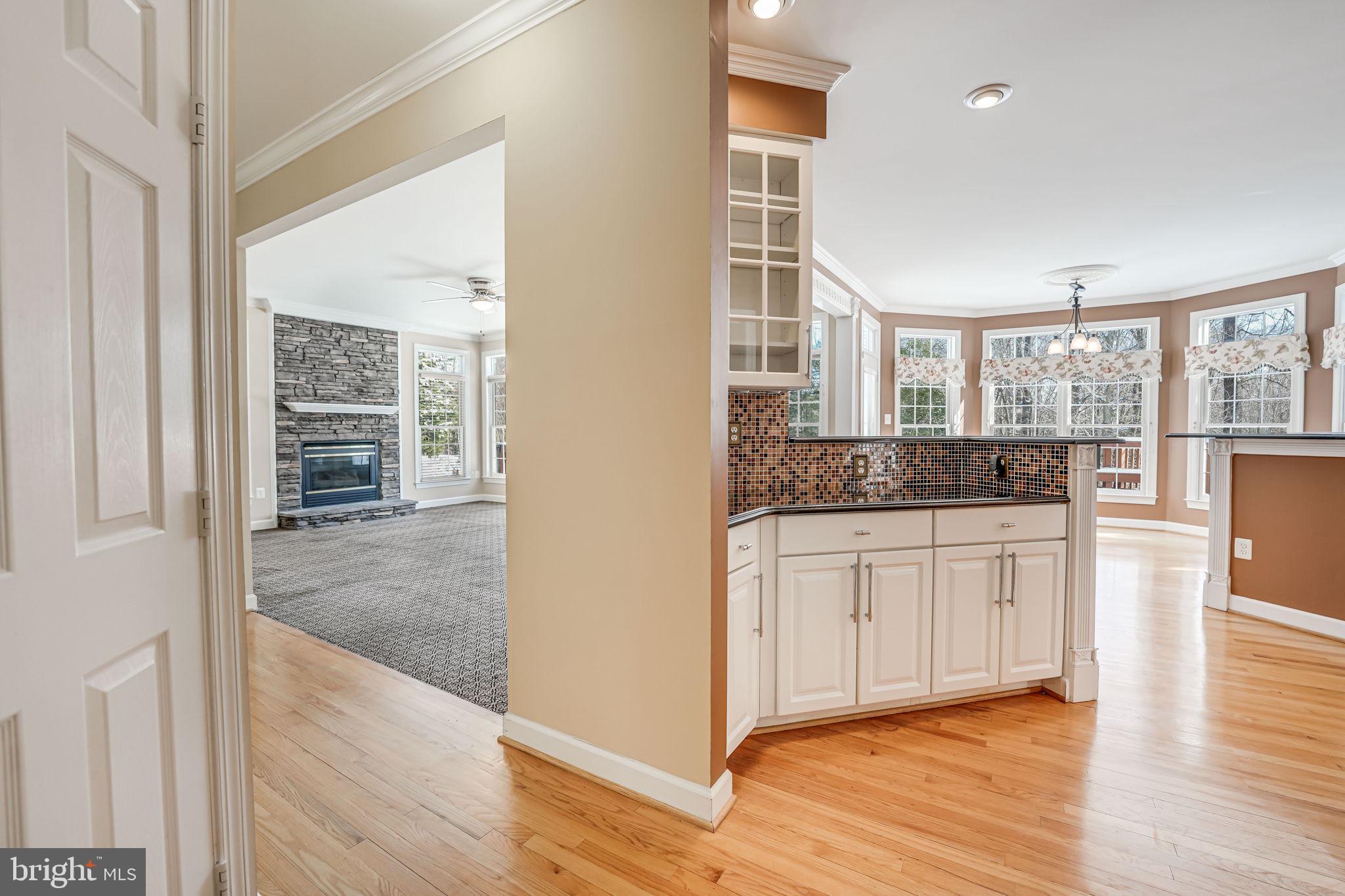 CREST RIDGE ESTATES - Residential
