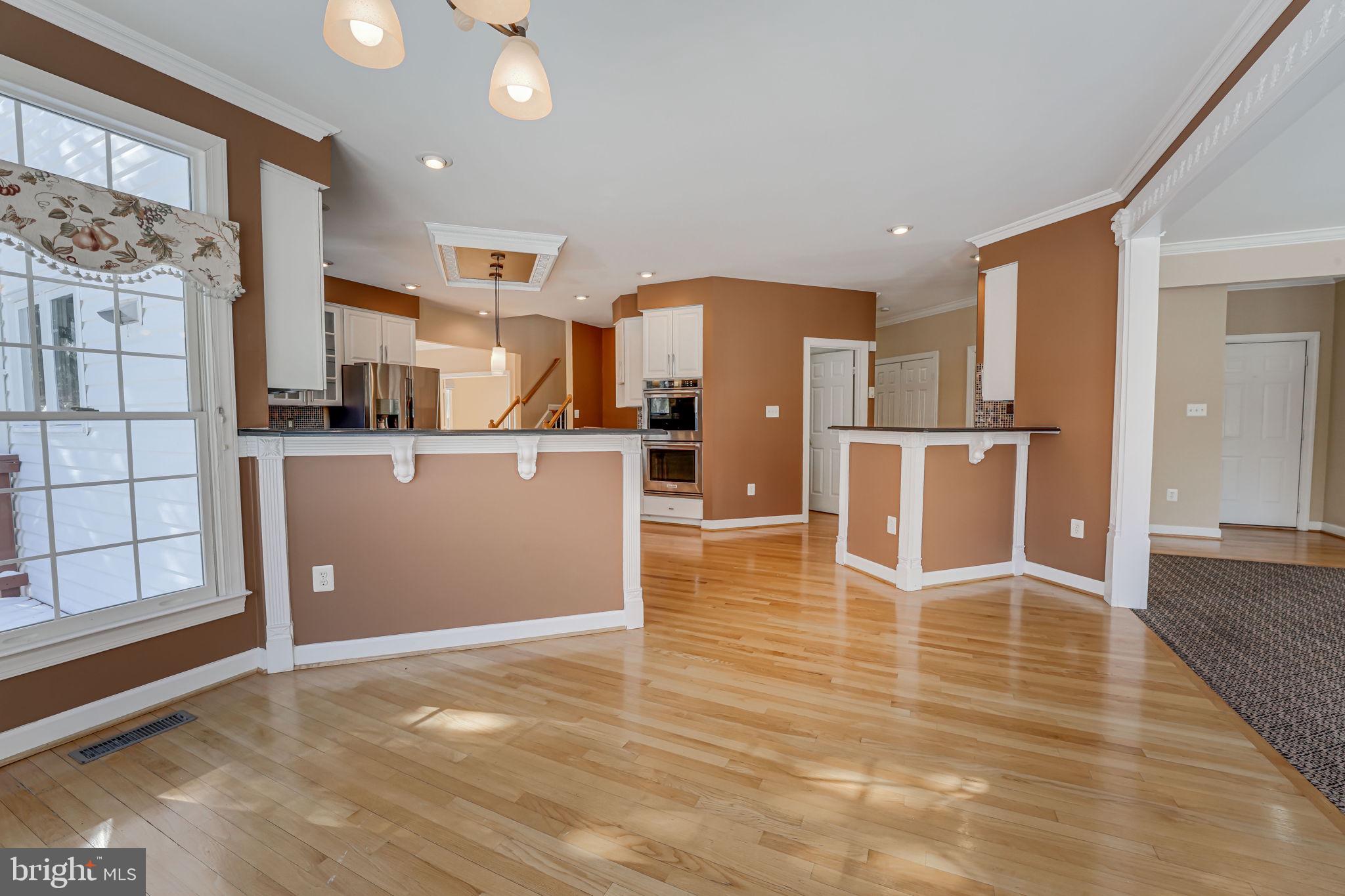 CREST RIDGE ESTATES - Residential