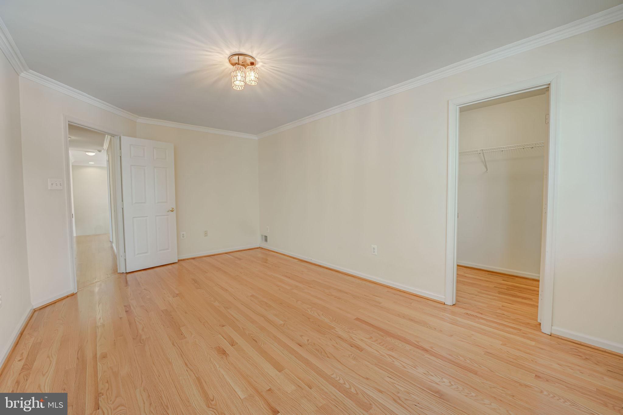 CREST RIDGE ESTATES - Residential
