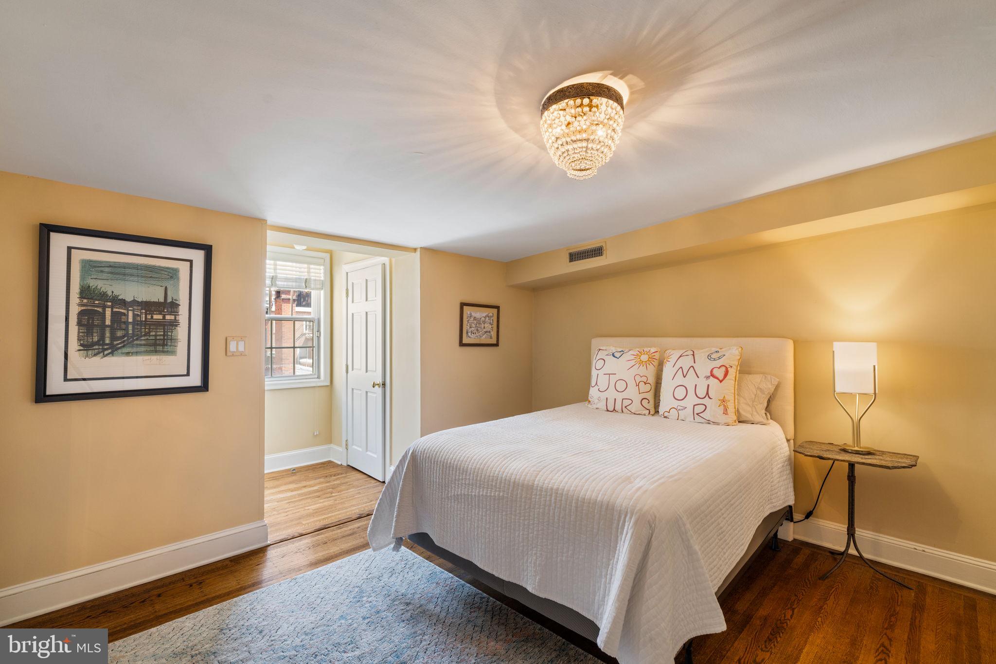 RITTENHOUSE SQUARE - Residential