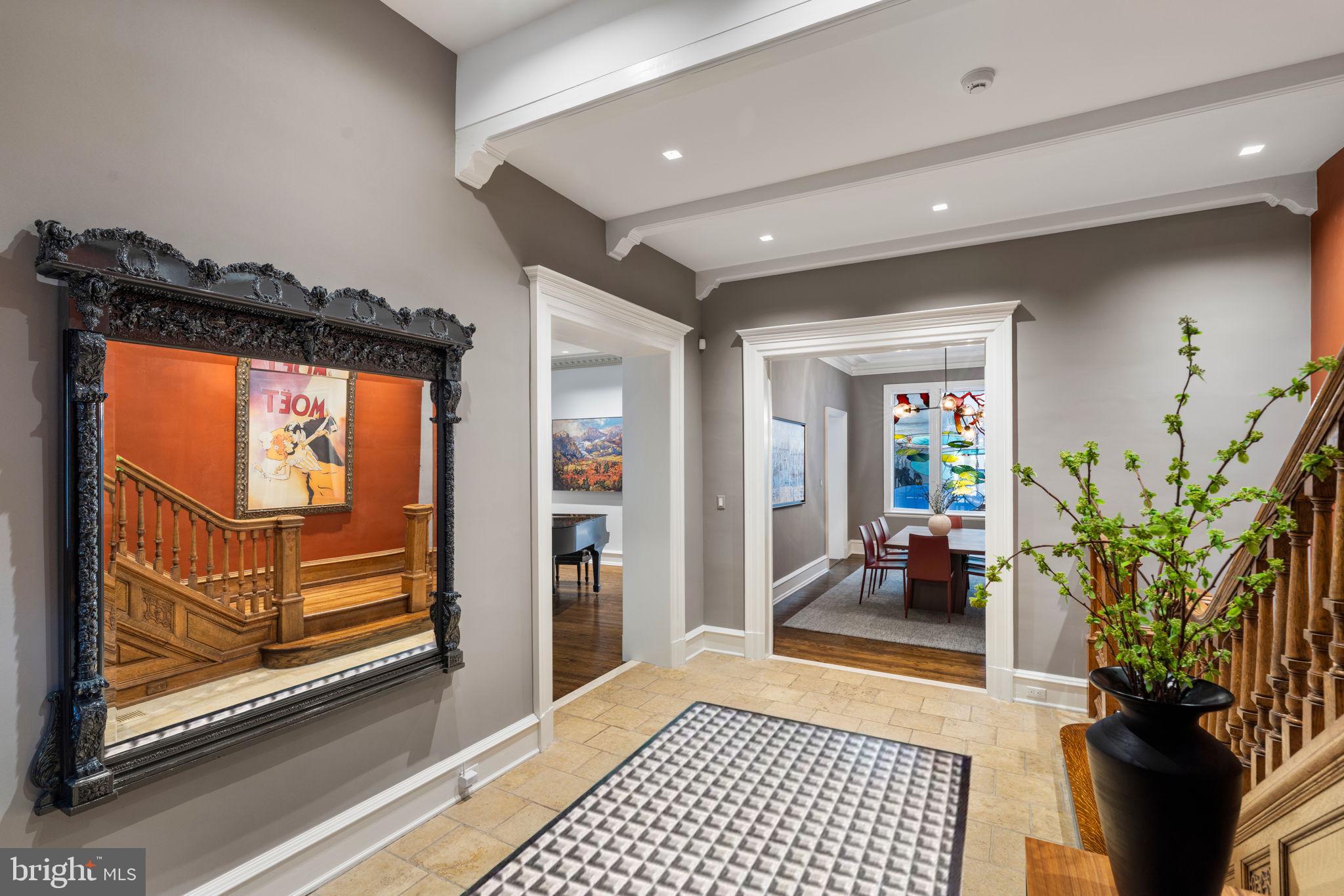 RITTENHOUSE SQUARE - Residential