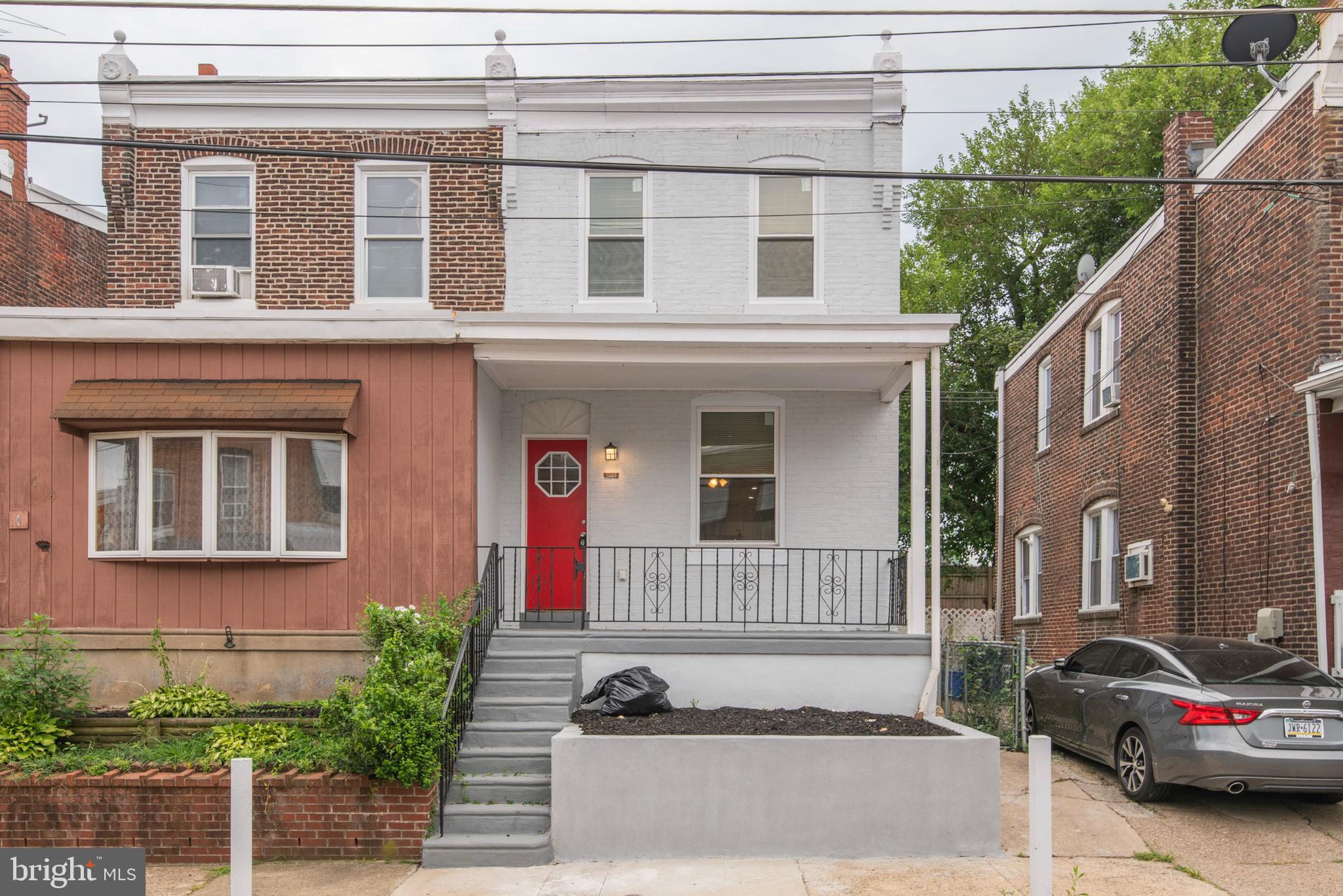 Beautifully Renovated Twin in the Wissinoming Section of the City