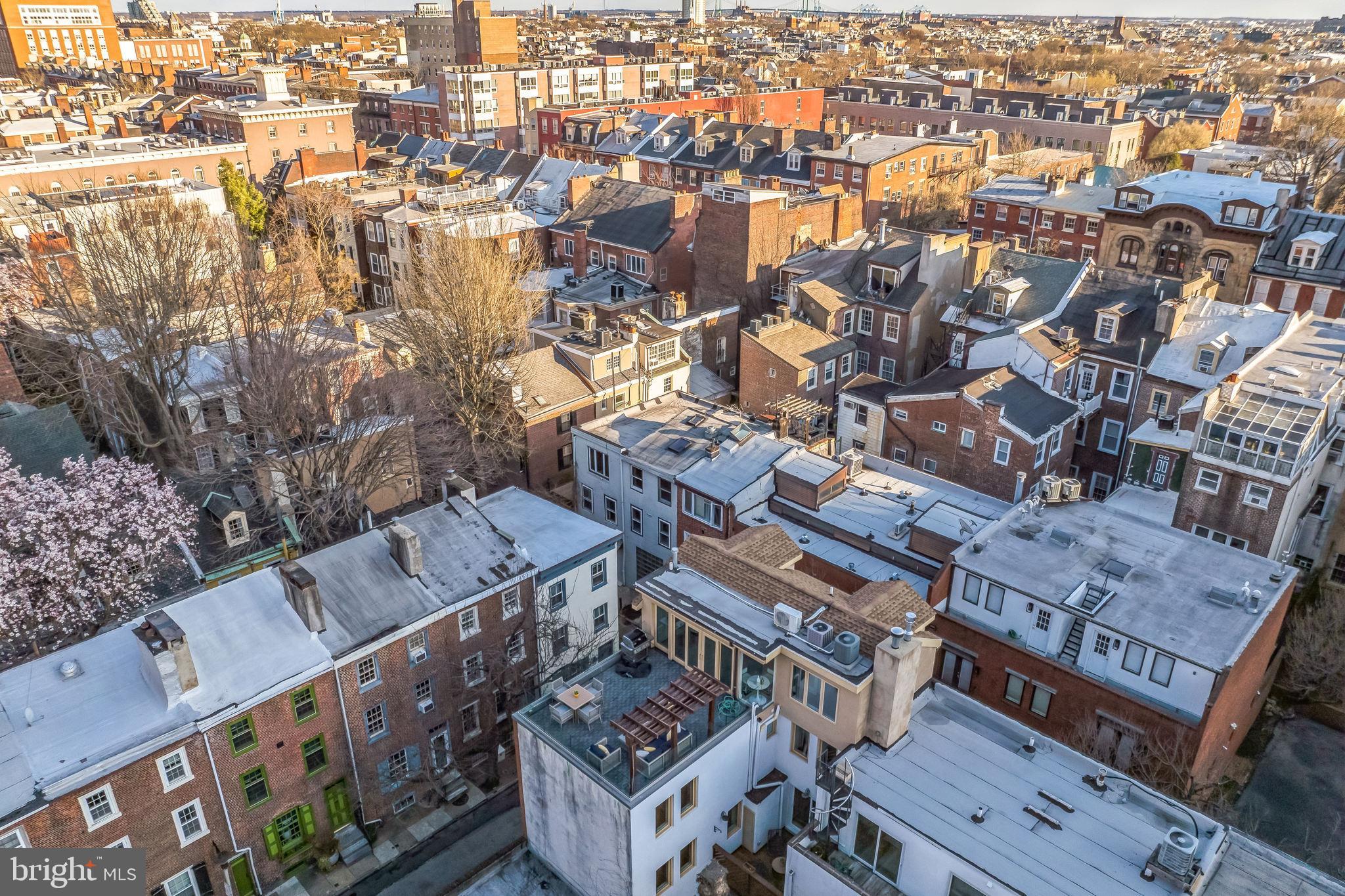 WASHINGTON SQ WEST - Residential