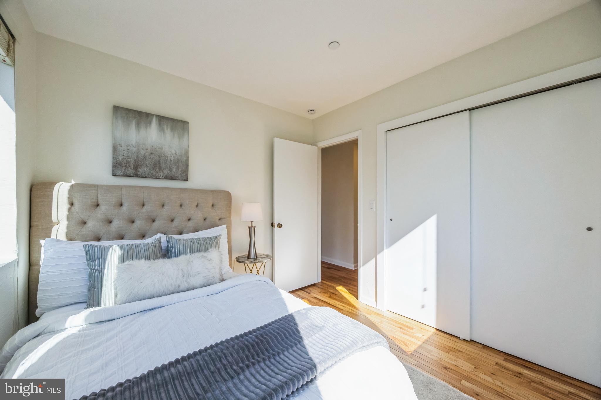WASHINGTON SQ WEST - Residential
