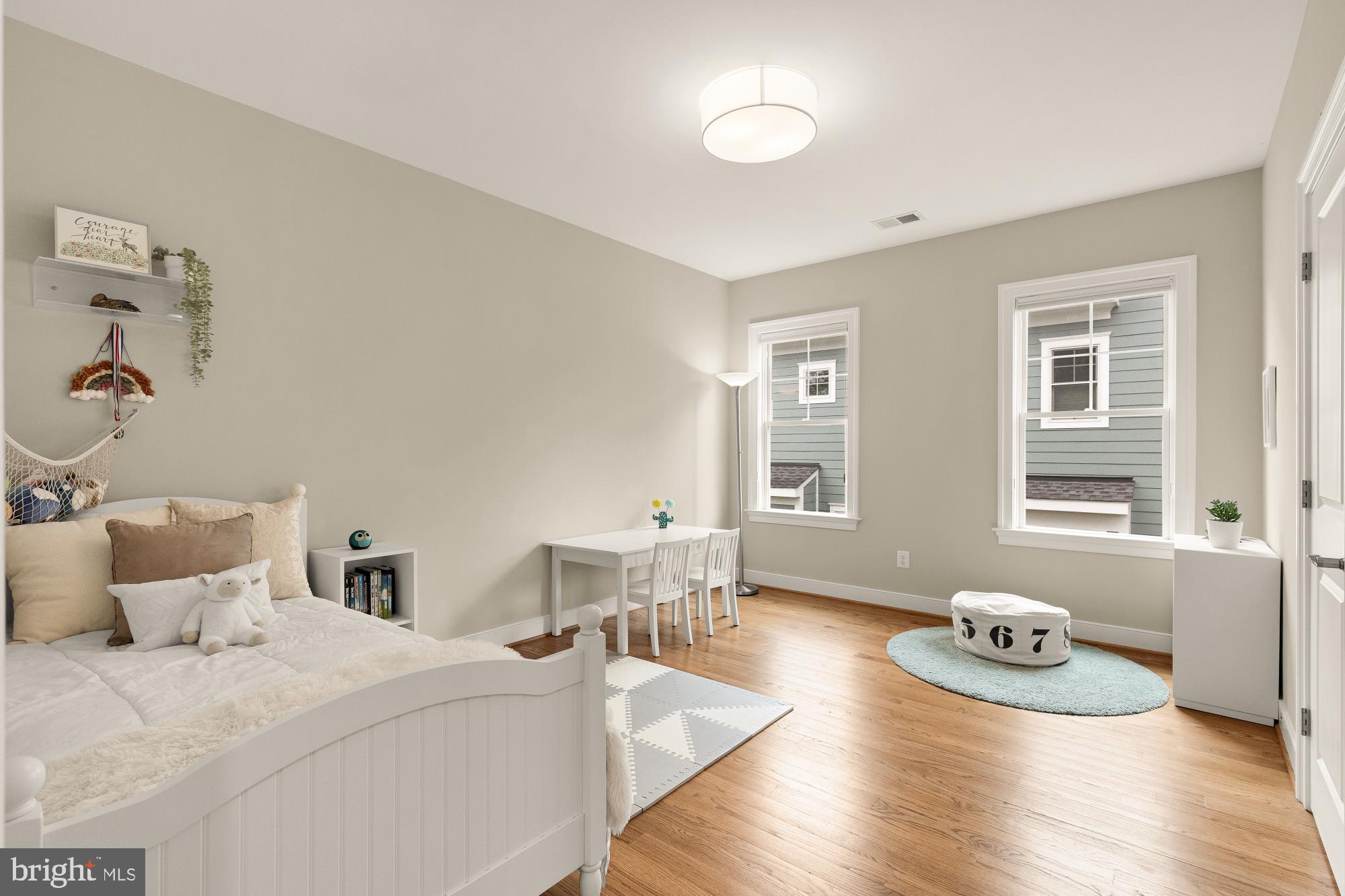 KENSINGTON TERRACE - Residential