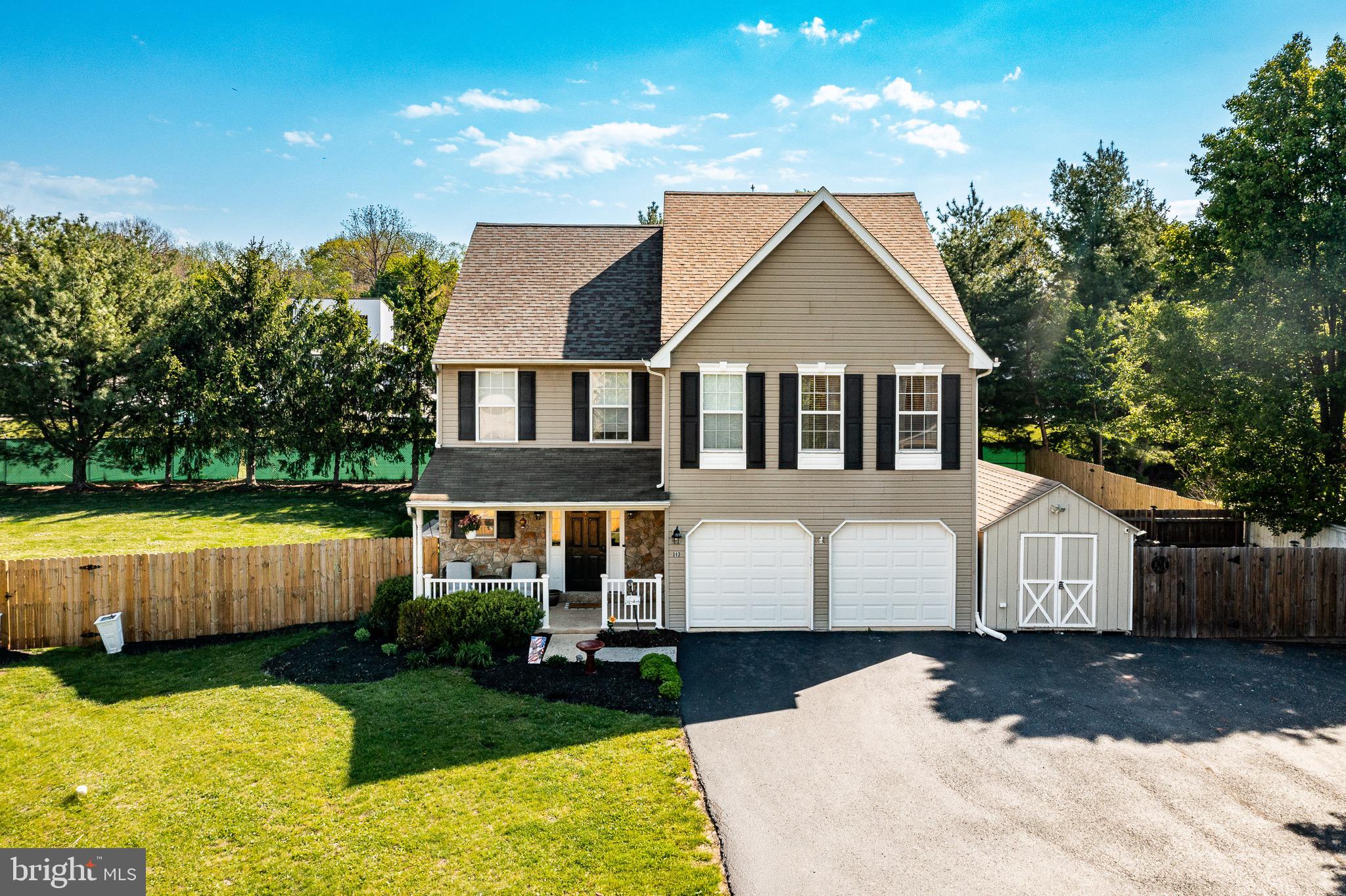 PENNSBURG - Residential