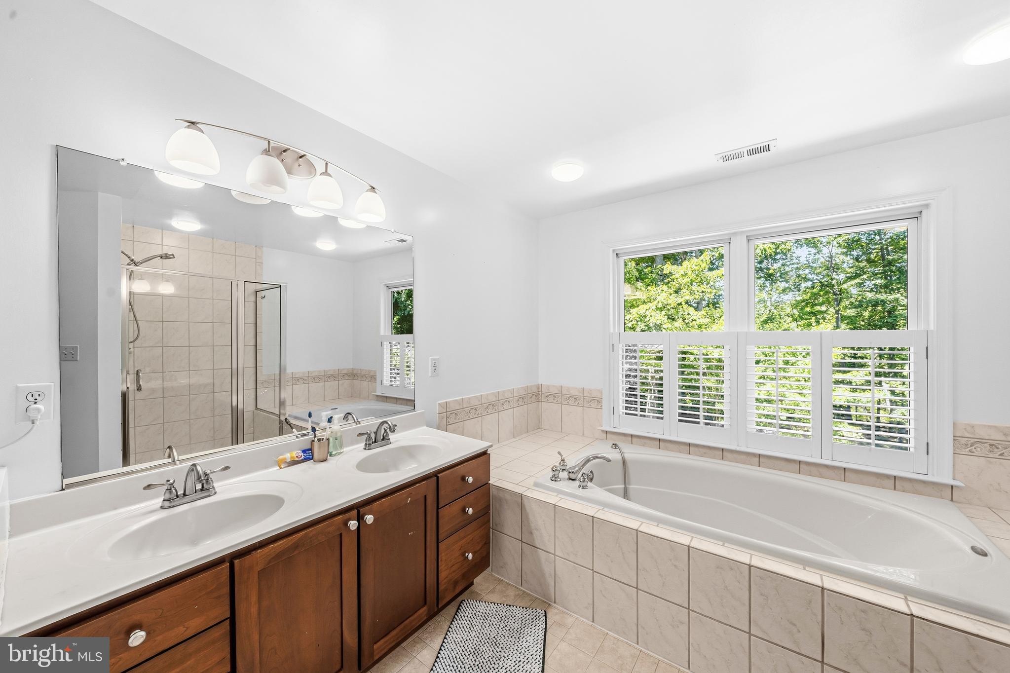 OSPREY COVE - Residential