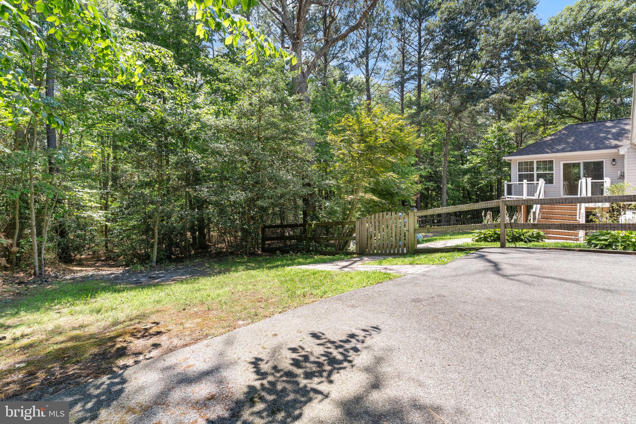 ORIOLE LANDING - Residential