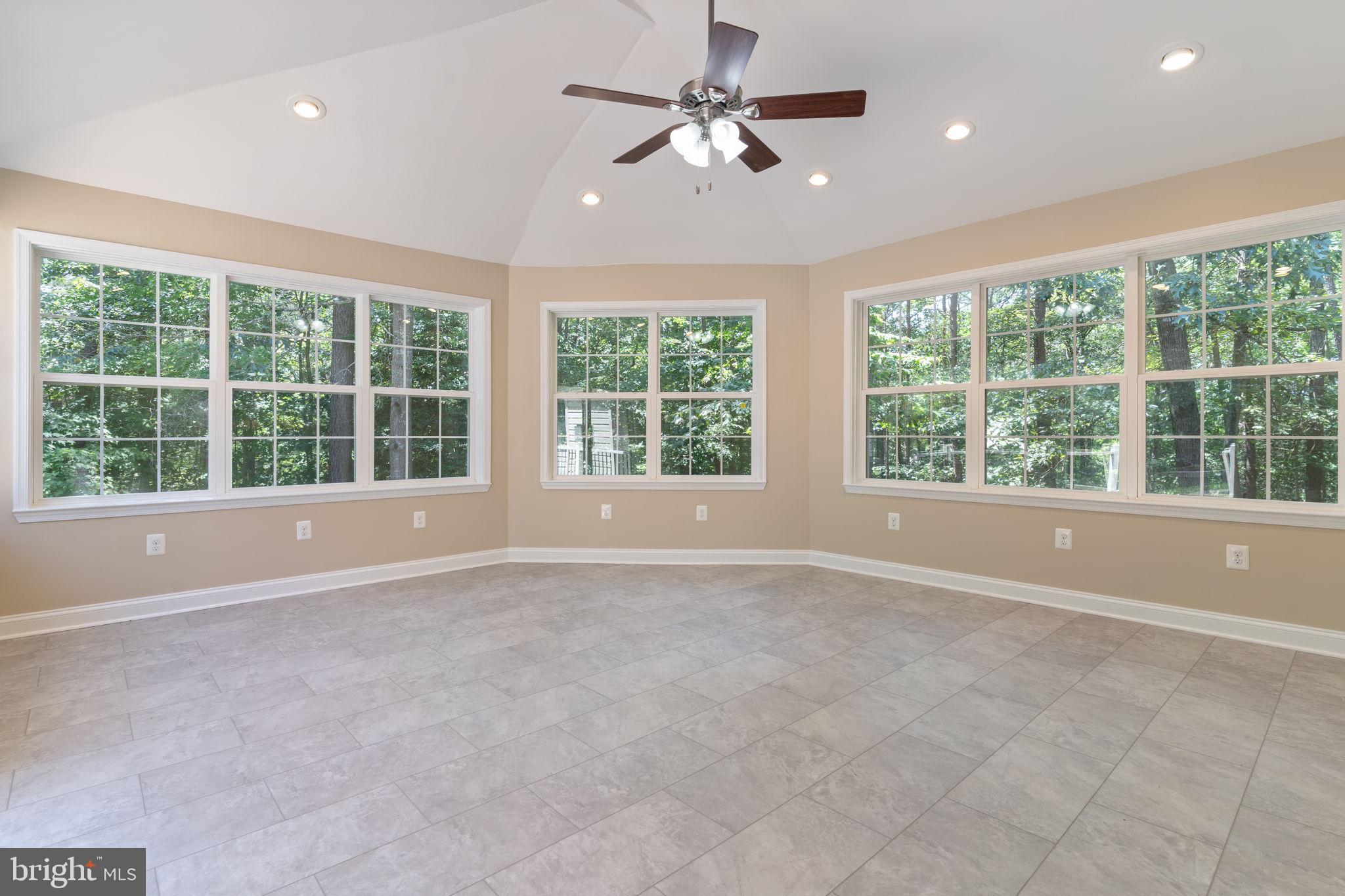 ORIOLE LANDING - Residential