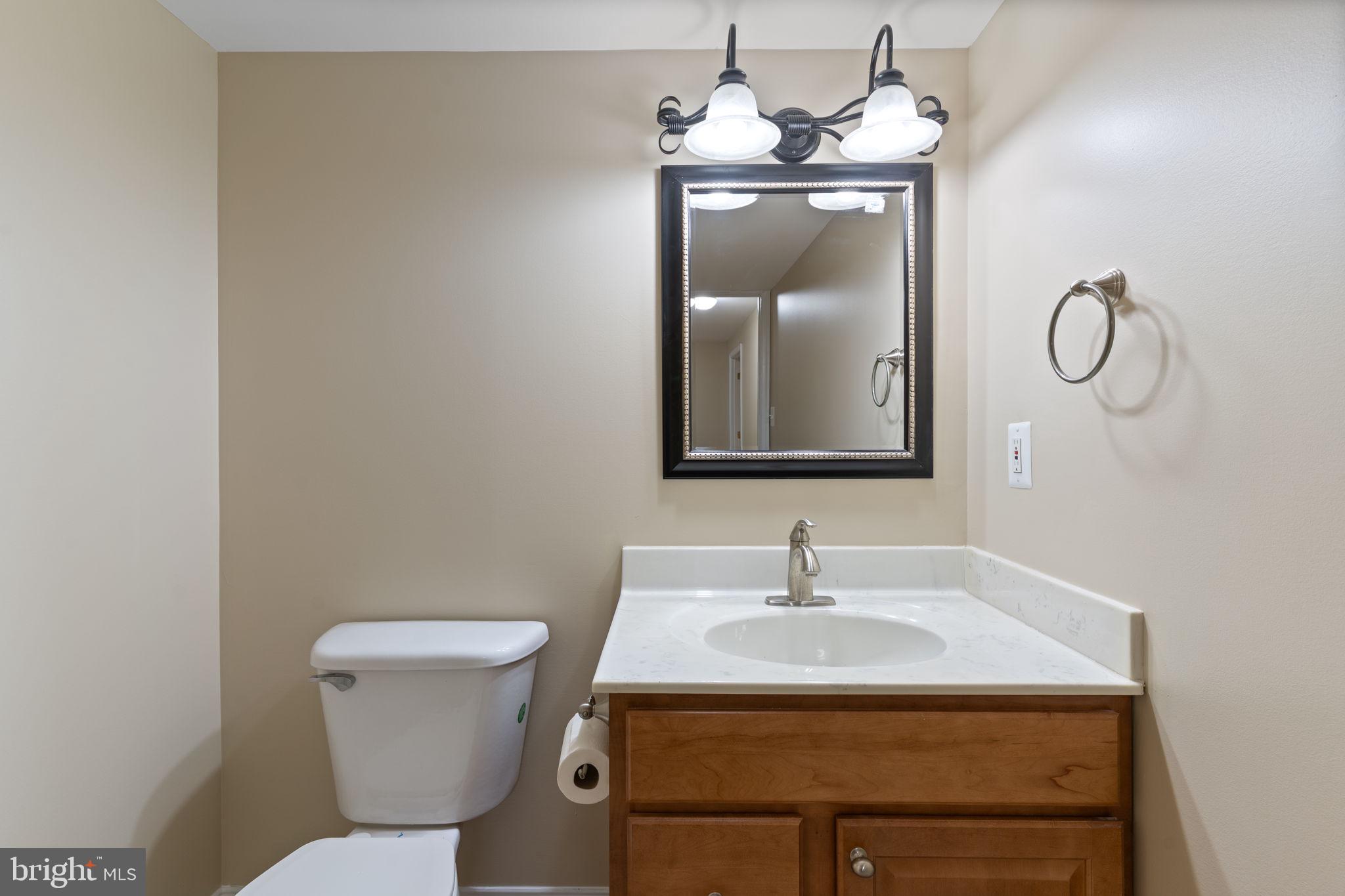 ORIOLE LANDING - Residential