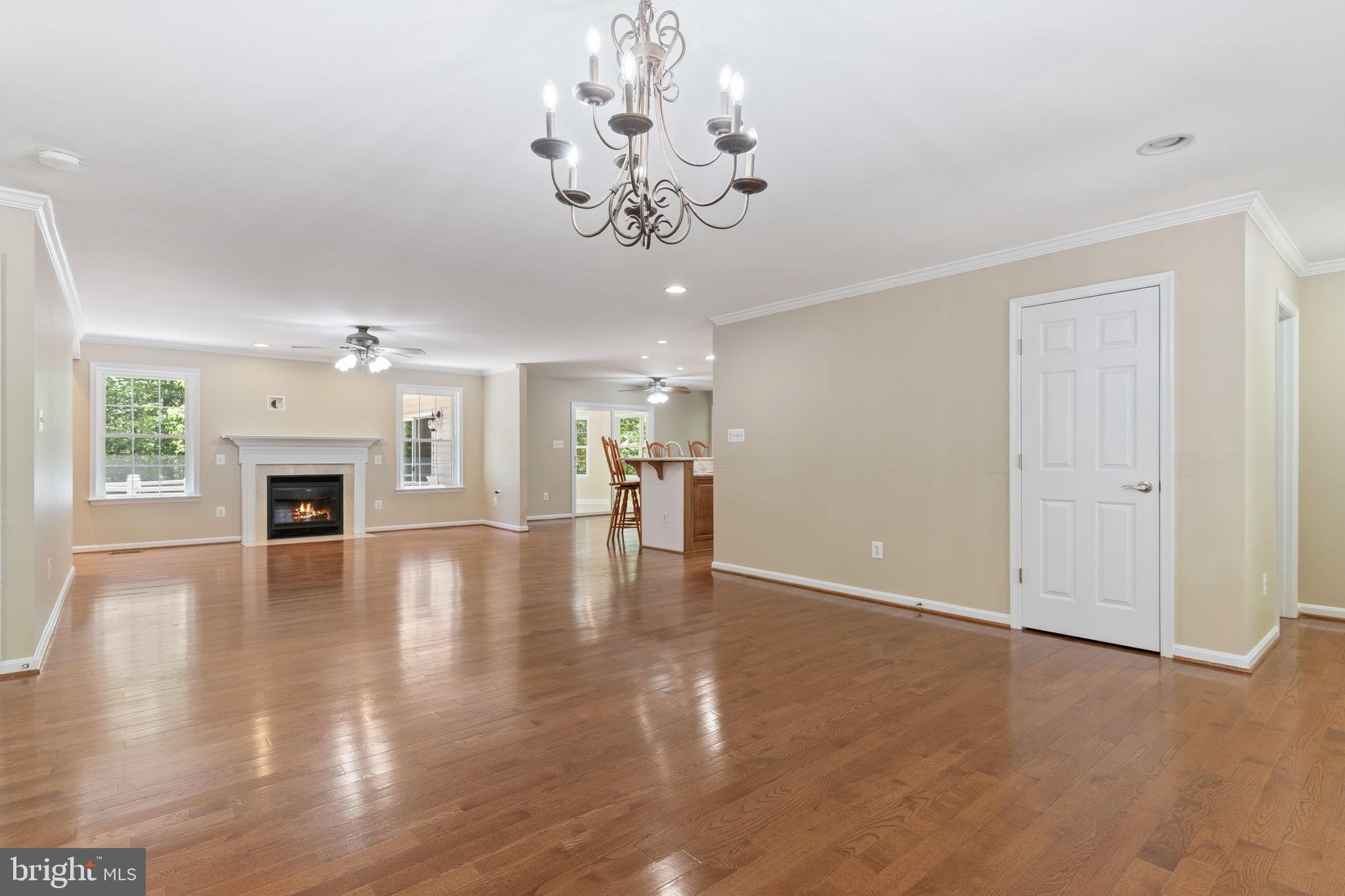ORIOLE LANDING - Residential