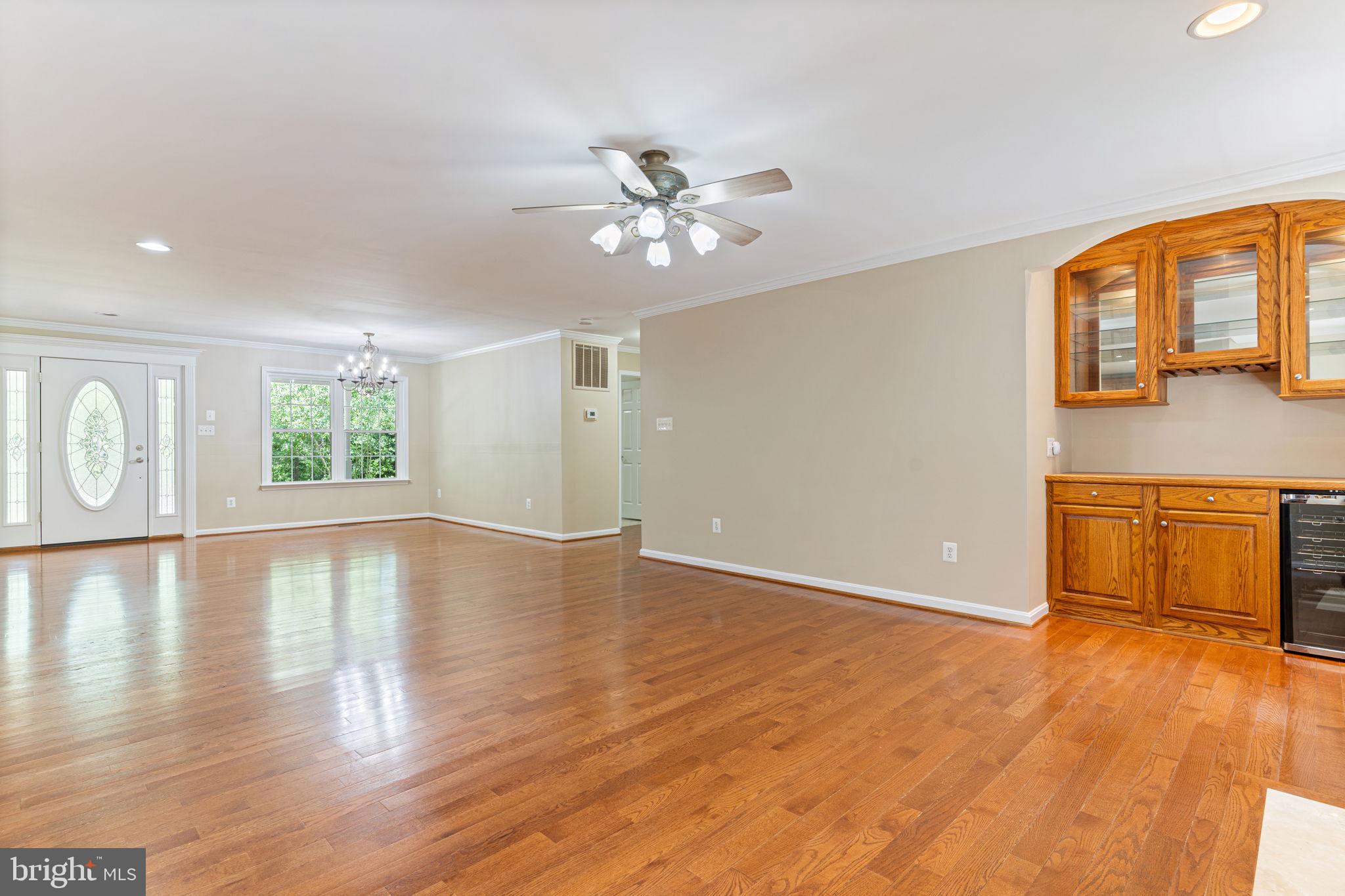 ORIOLE LANDING - Residential