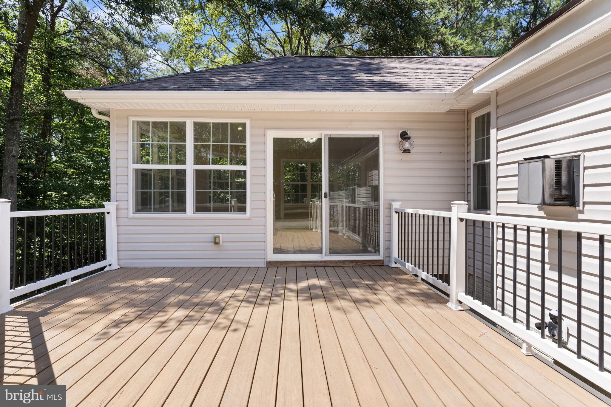 ORIOLE LANDING - Residential