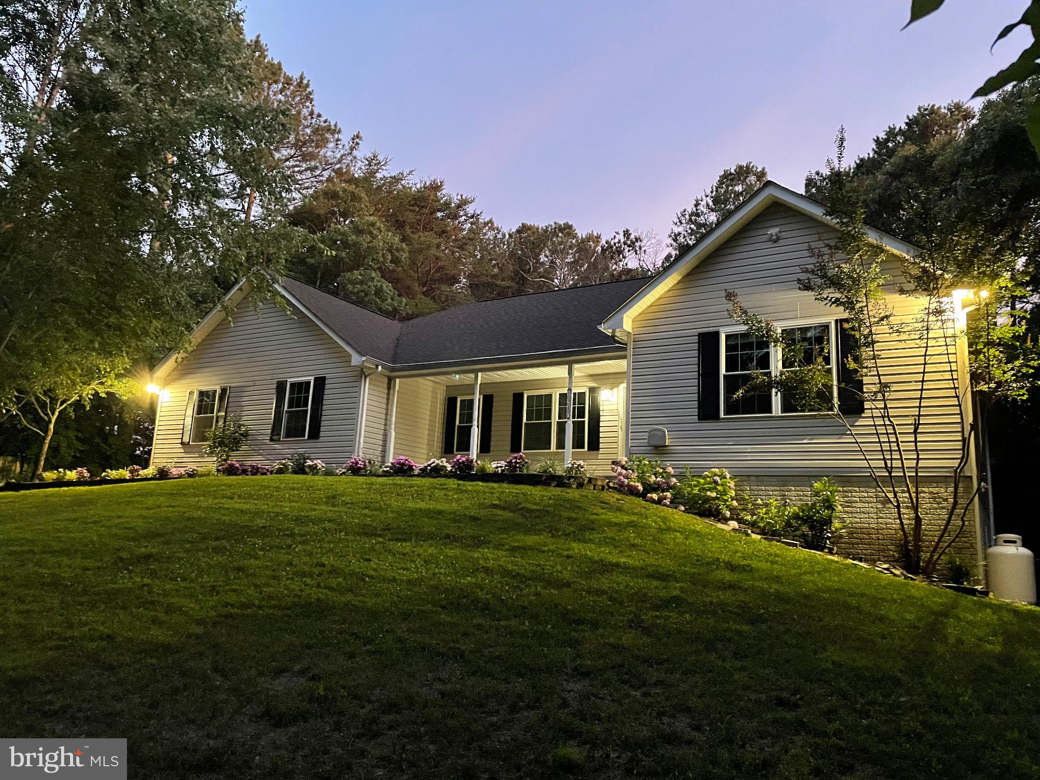ORIOLE LANDING - Residential