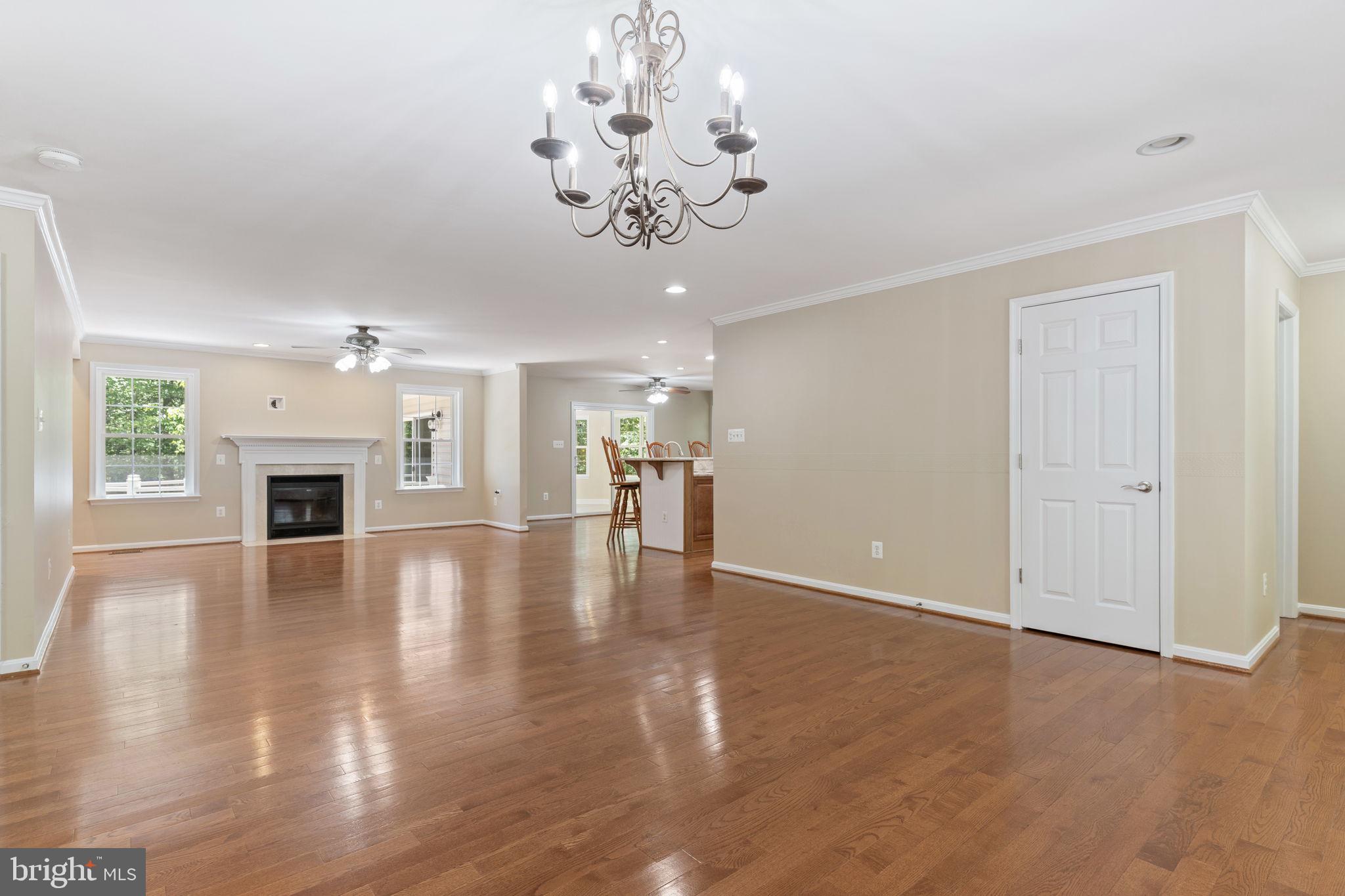 ORIOLE LANDING - Residential