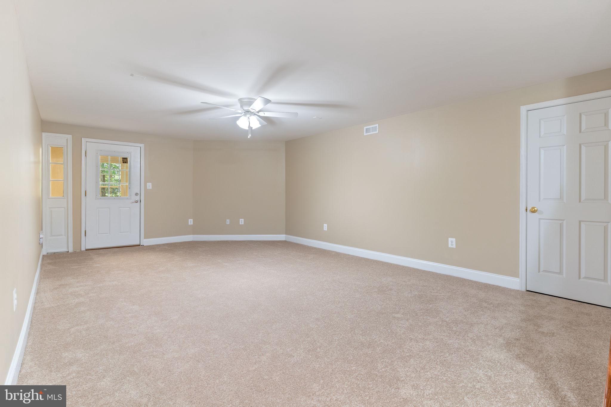 ORIOLE LANDING - Residential