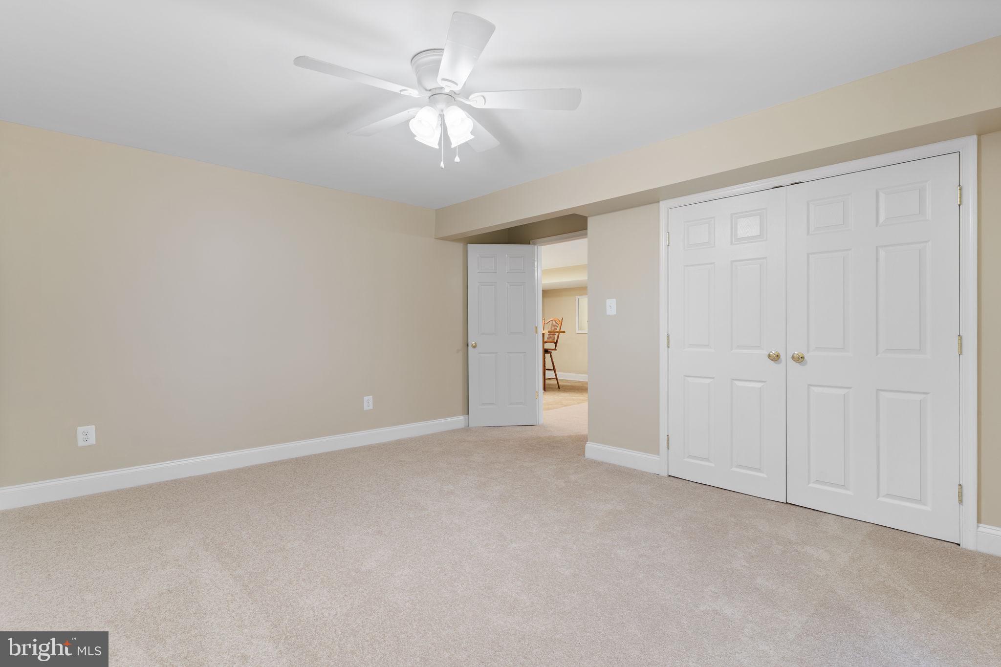 ORIOLE LANDING - Residential