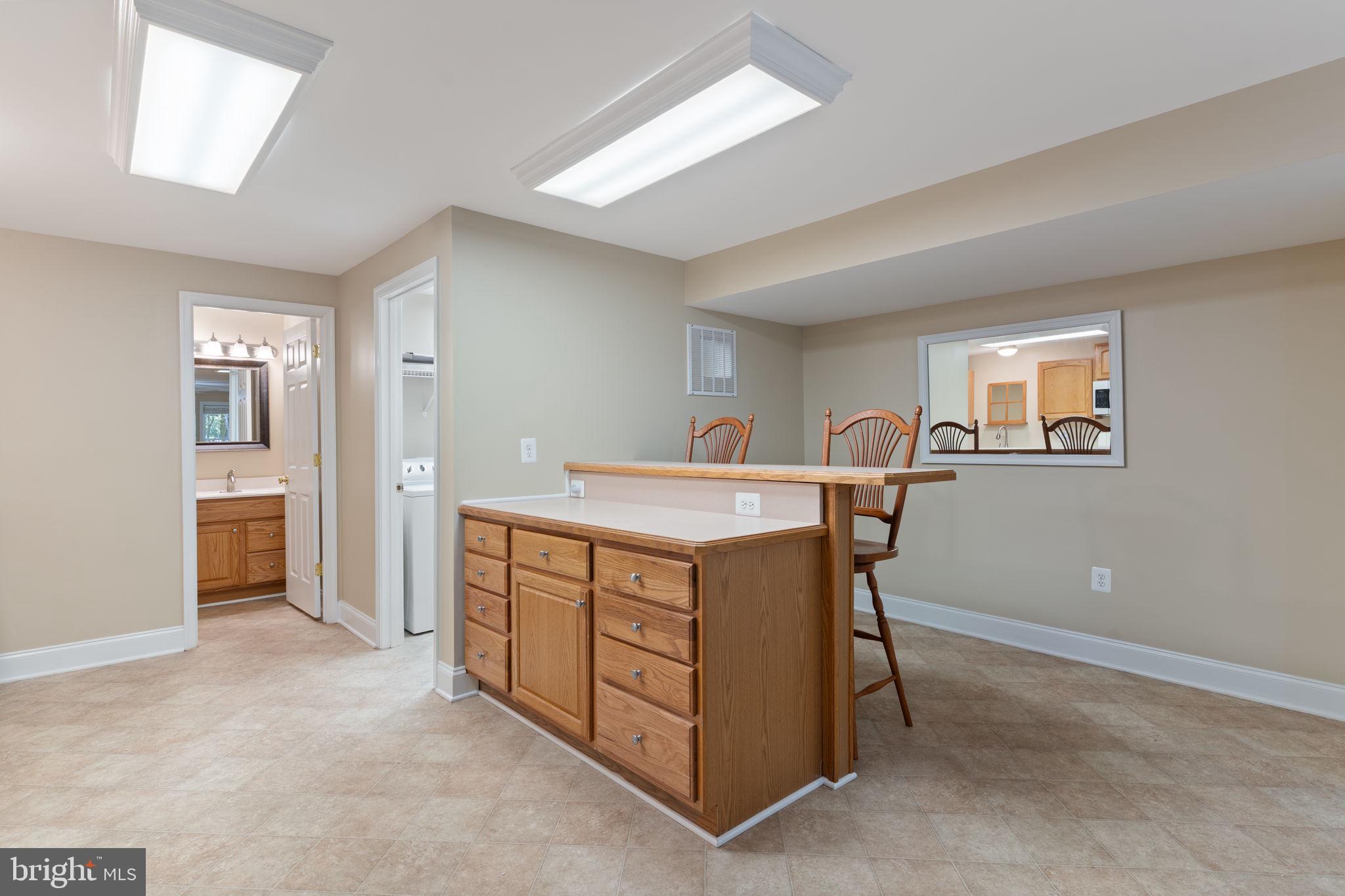 ORIOLE LANDING - Residential