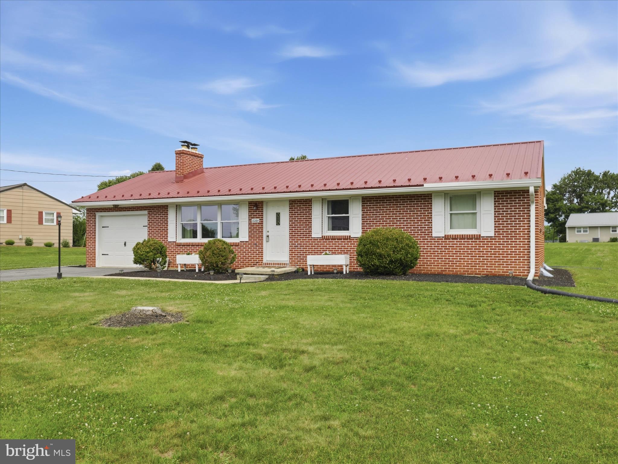 BROOKSIDE MANOR - Residential