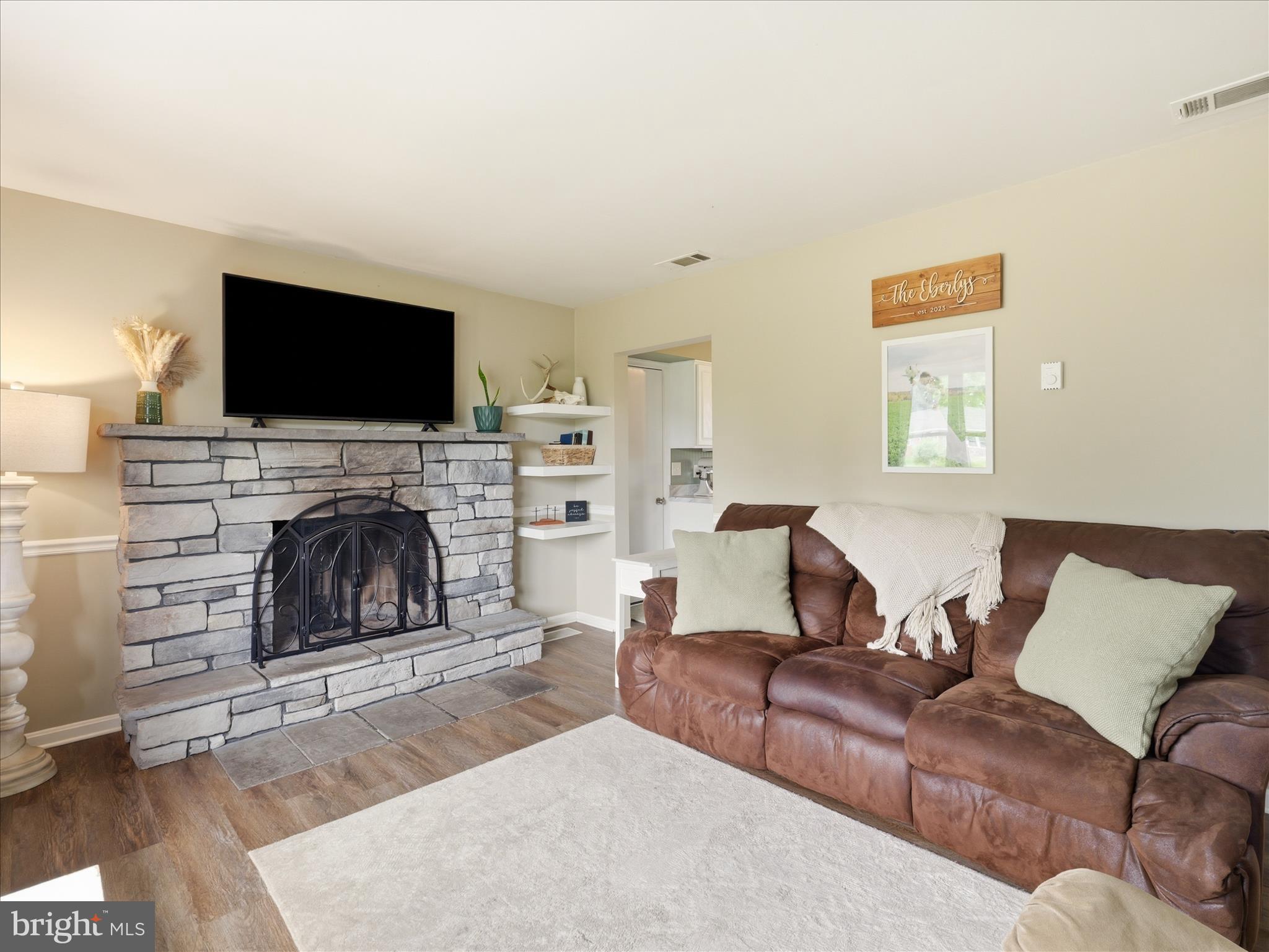 BROOKSIDE MANOR - Residential
