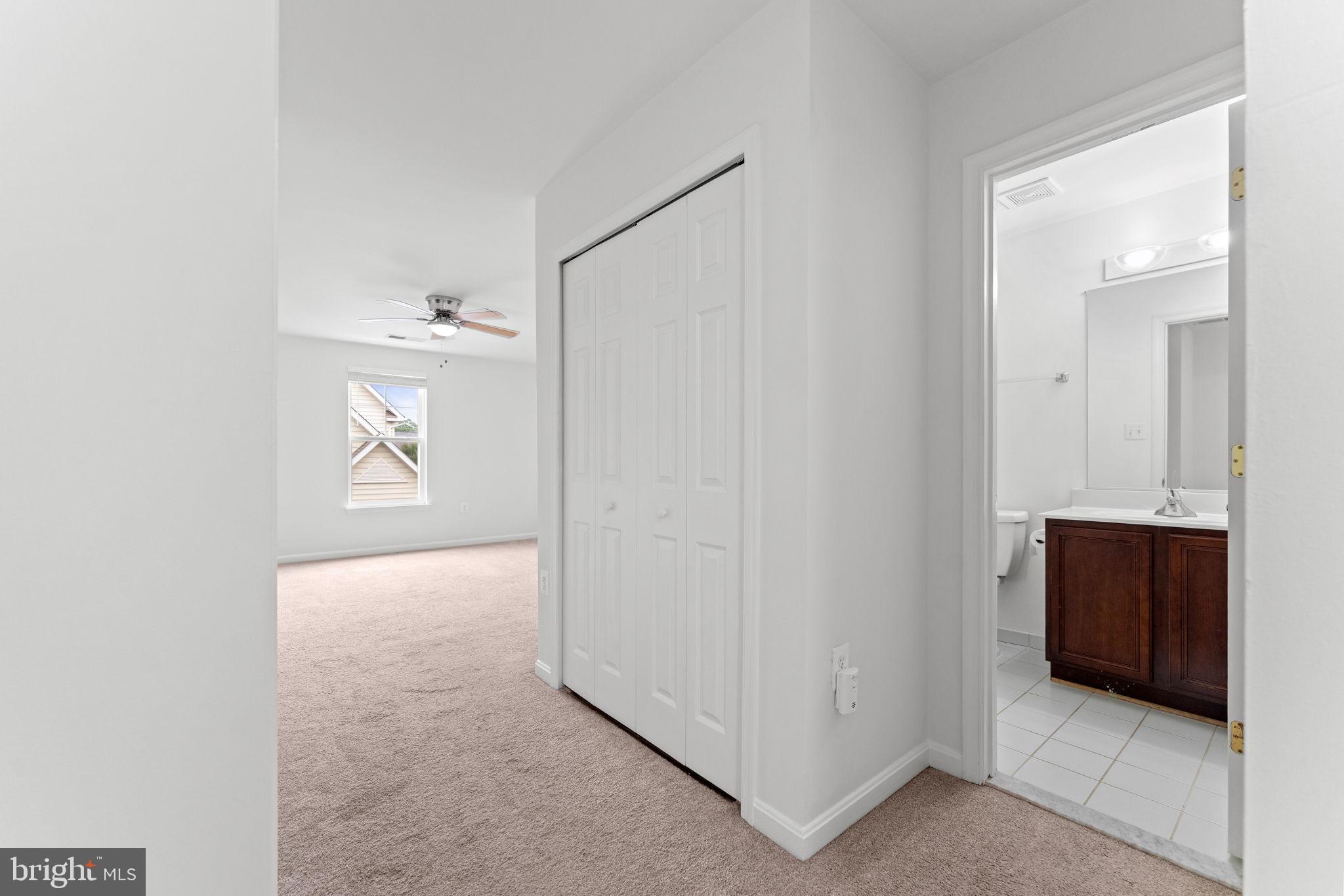 LAKE POINT ROUND HILL - Residential