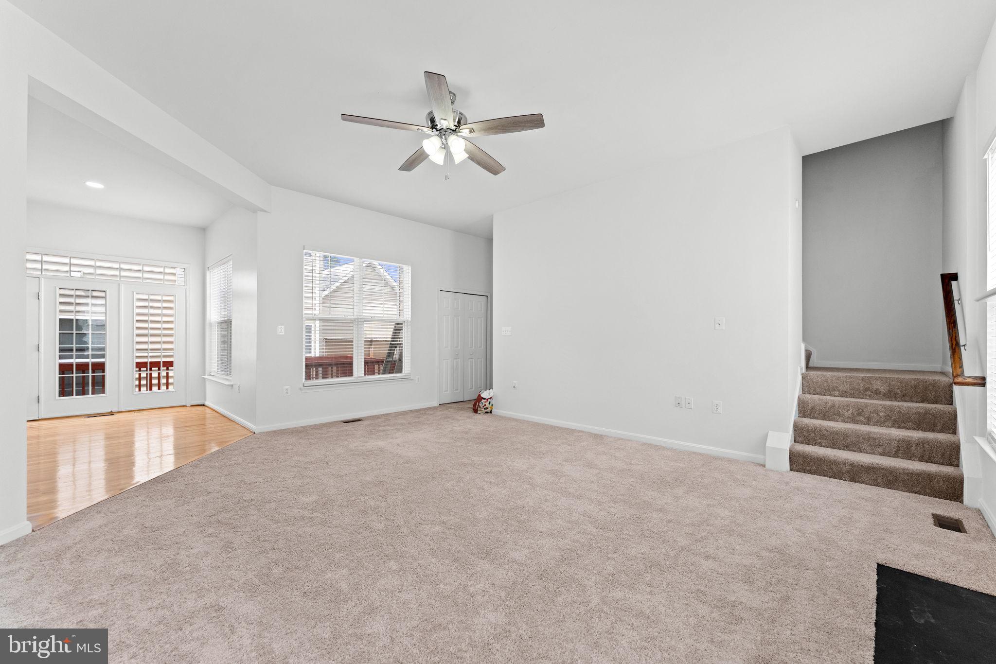 LAKE POINT ROUND HILL - Residential