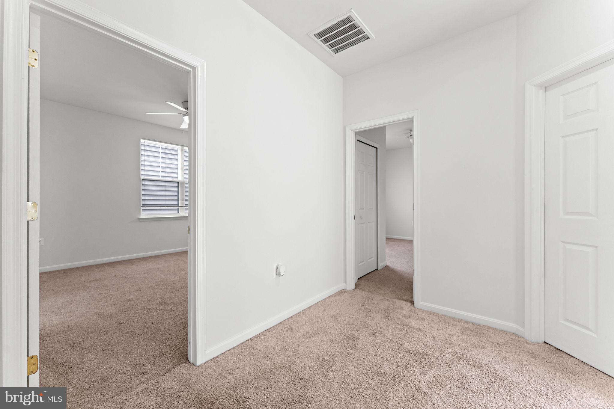 LAKE POINT ROUND HILL - Residential