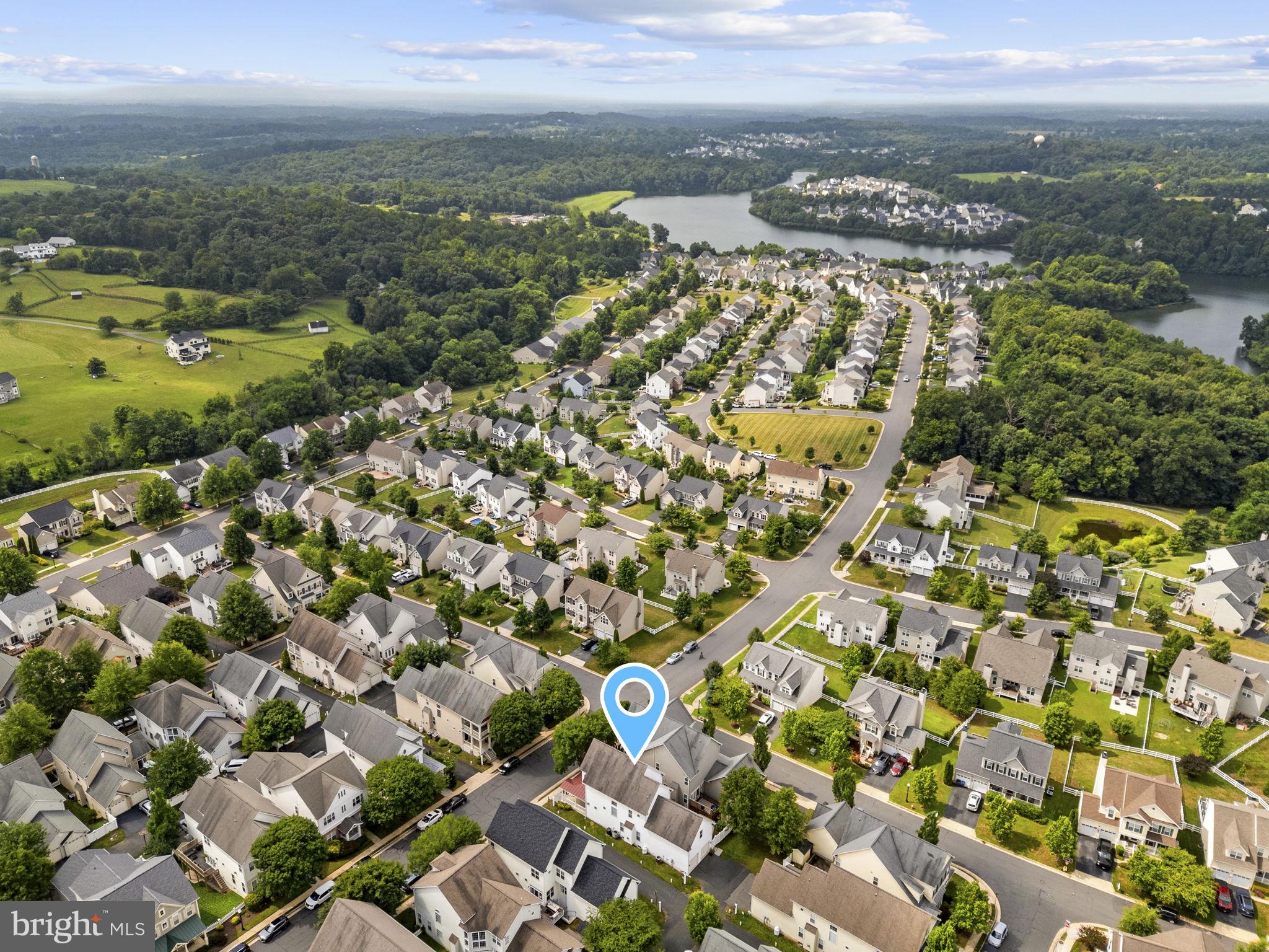 LAKE POINT ROUND HILL - Residential
