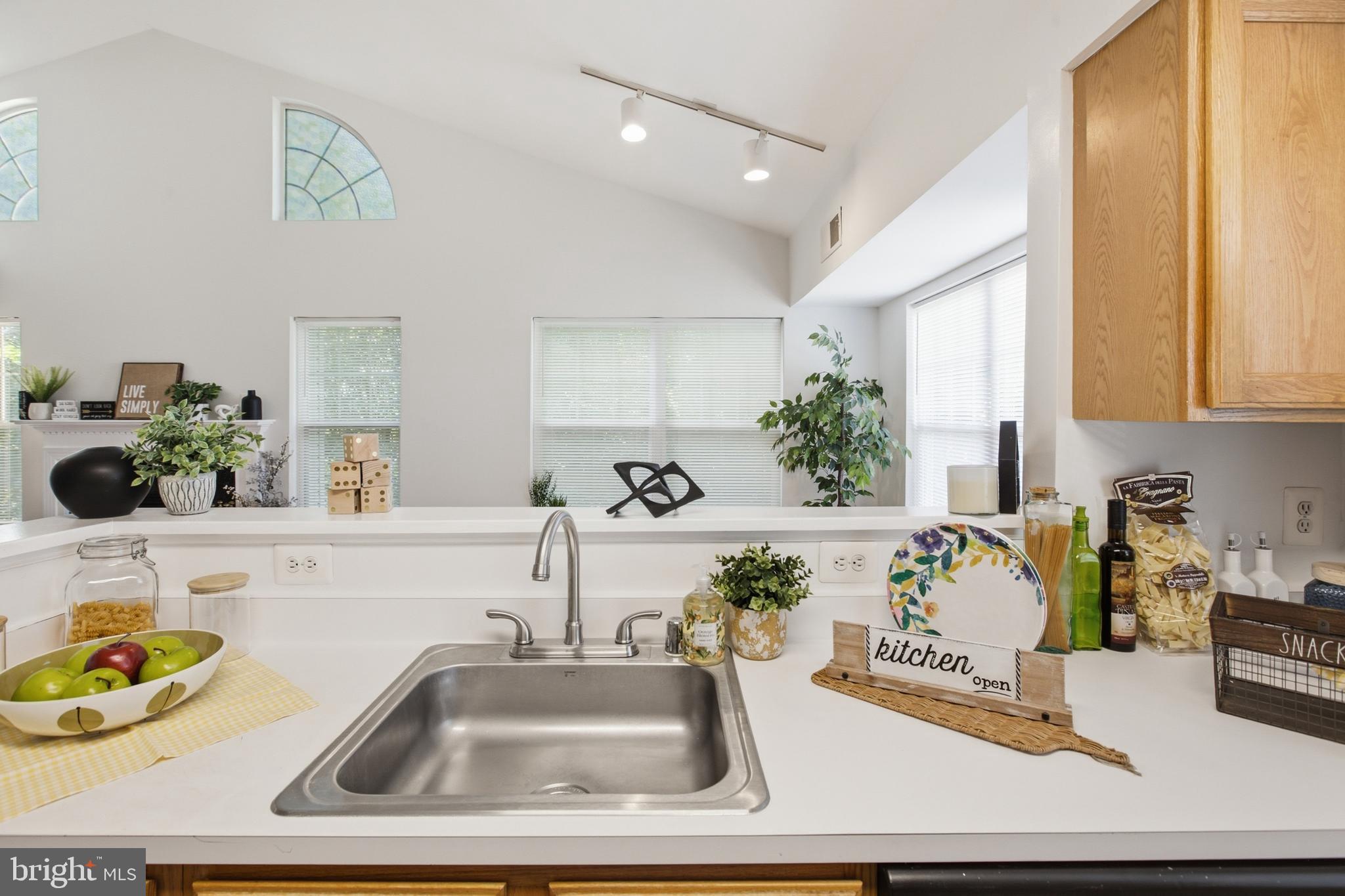 NORMANDY PLACE CONDO-PHA - Residential