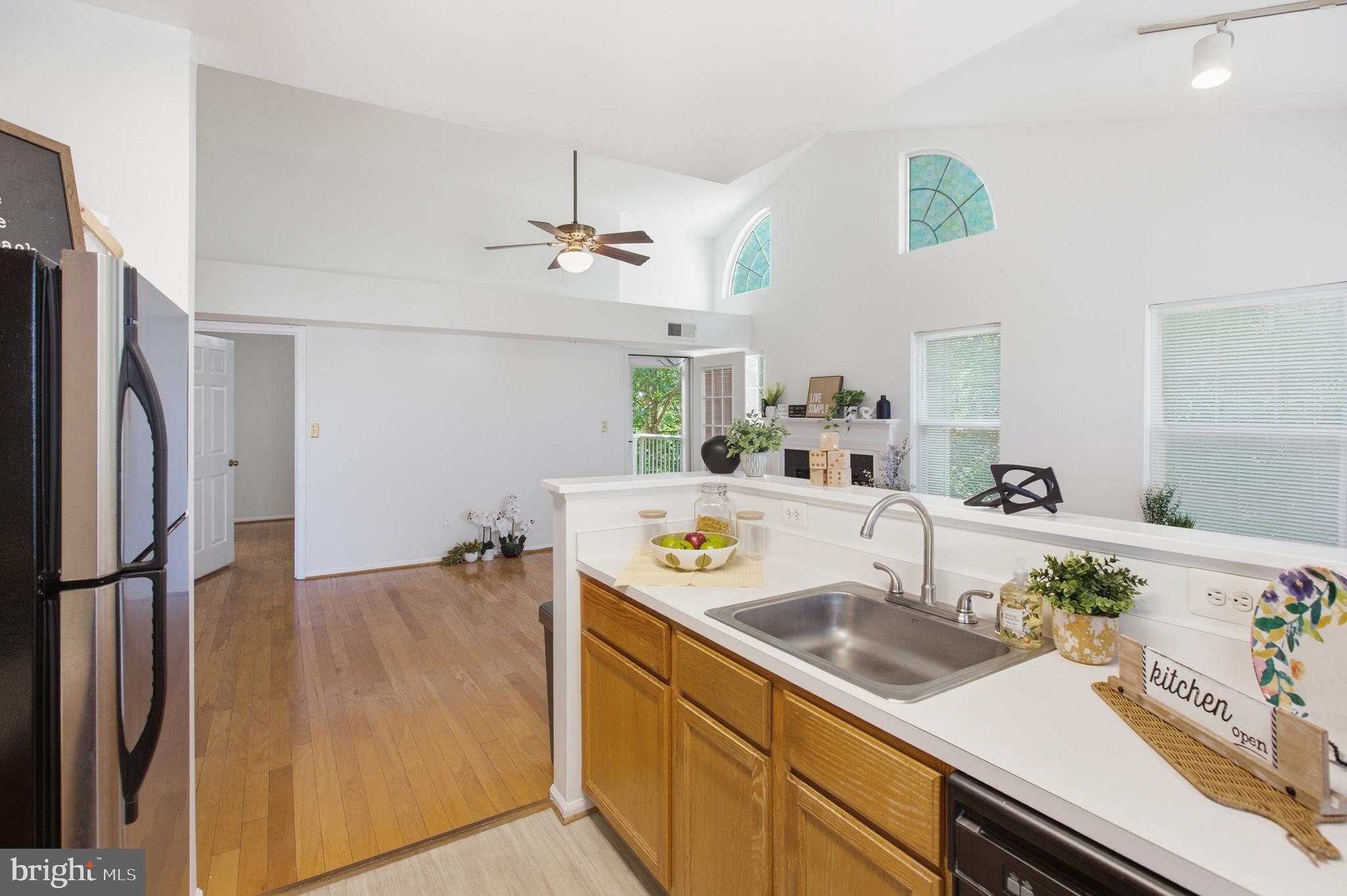 NORMANDY PLACE CONDO-PHA - Residential