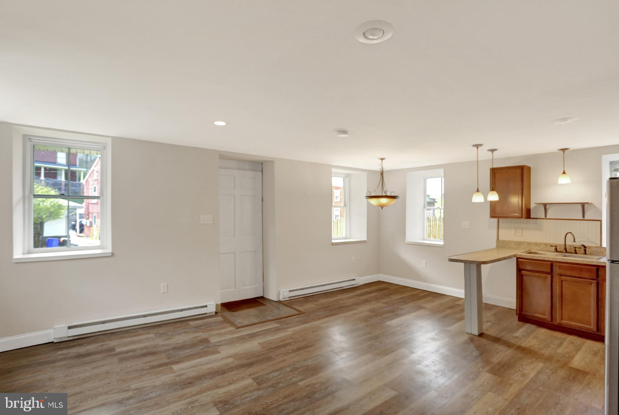 GLEN ROCK BORO - Residential