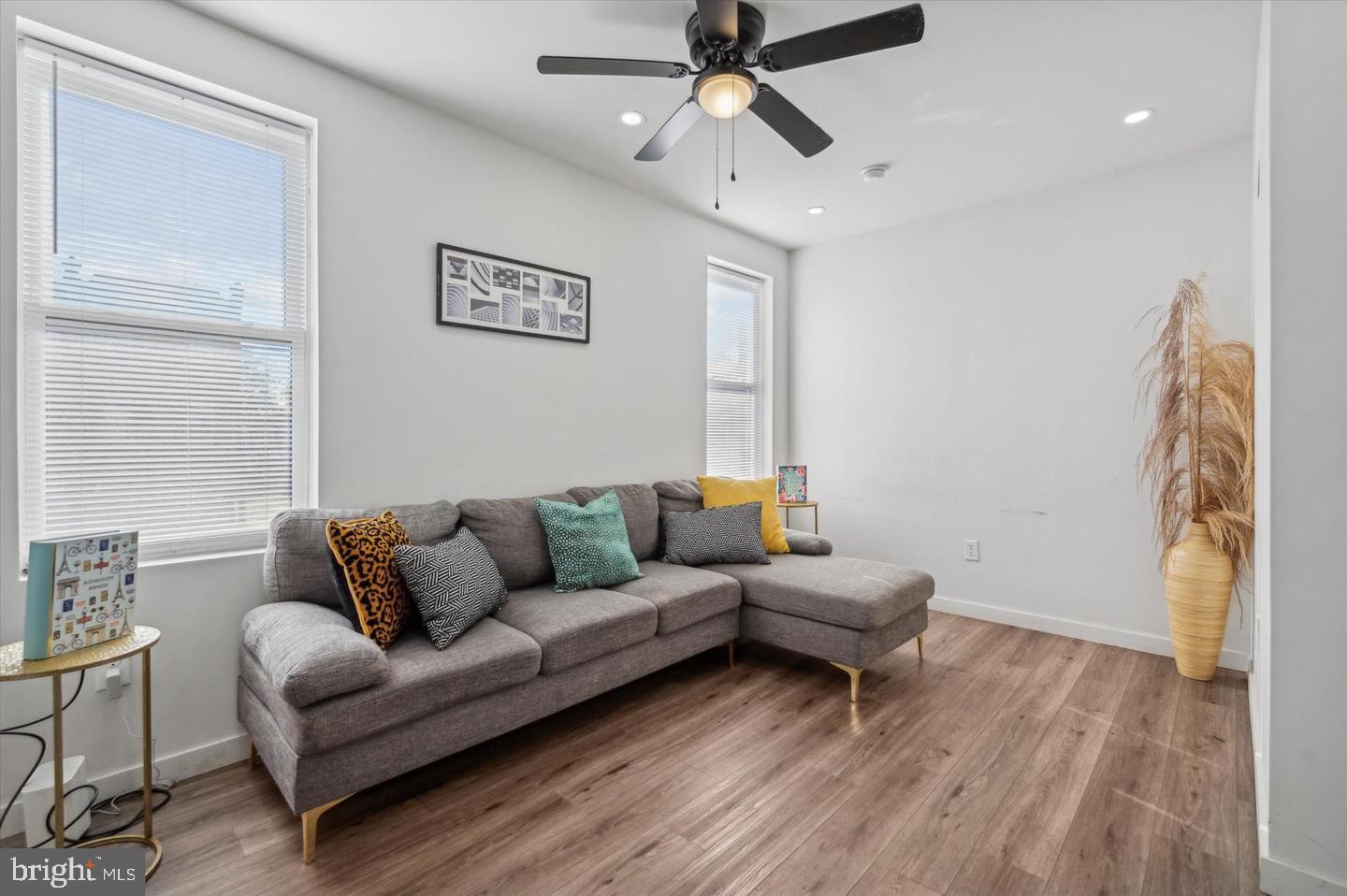 PHILADELPHIA (NORTH) - Residential Lease