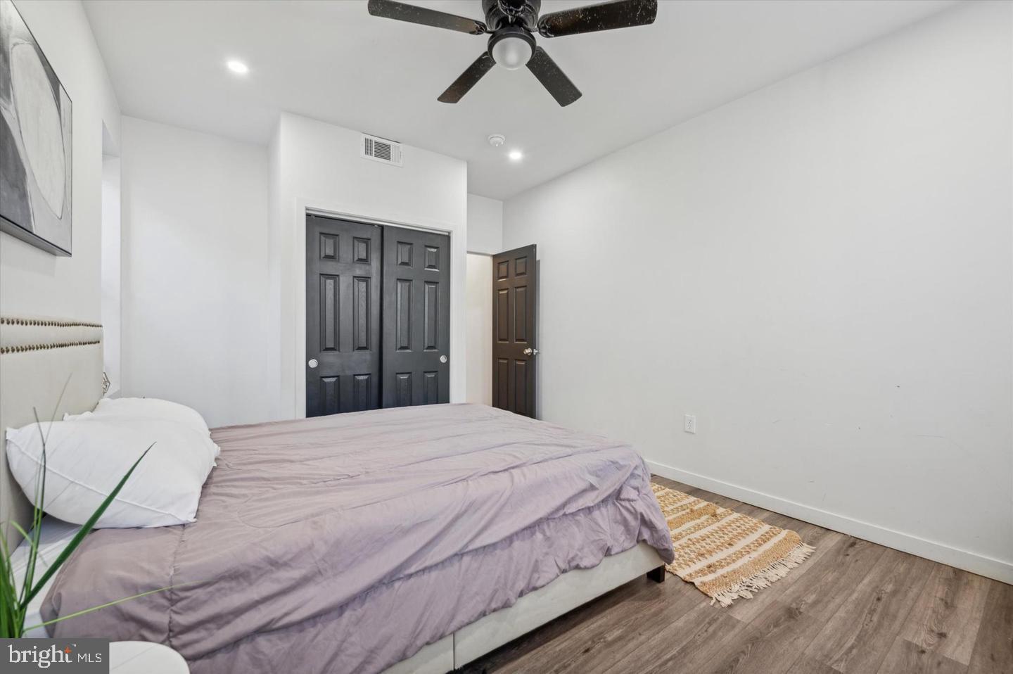 PHILADELPHIA (NORTH) - Residential Lease