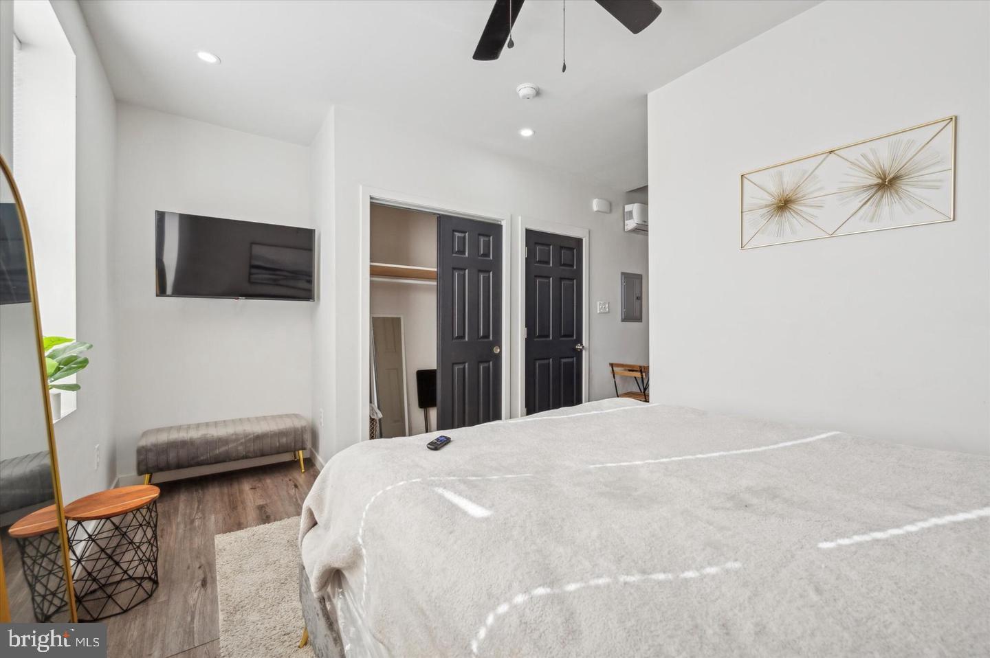 PHILADELPHIA (NORTH) - Residential Lease