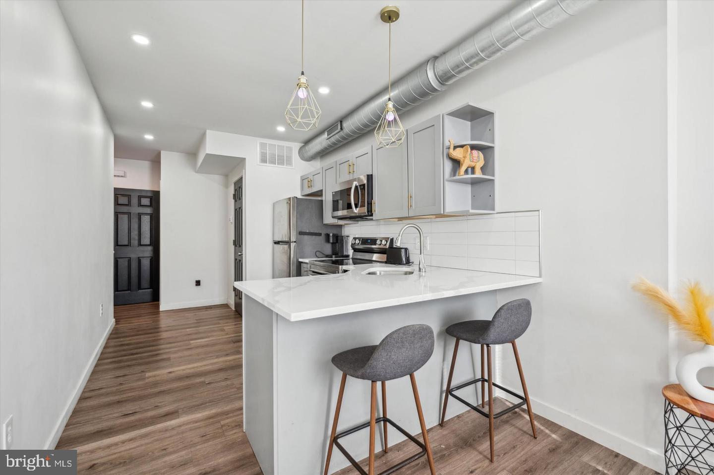 PHILADELPHIA (NORTH) - Residential Lease