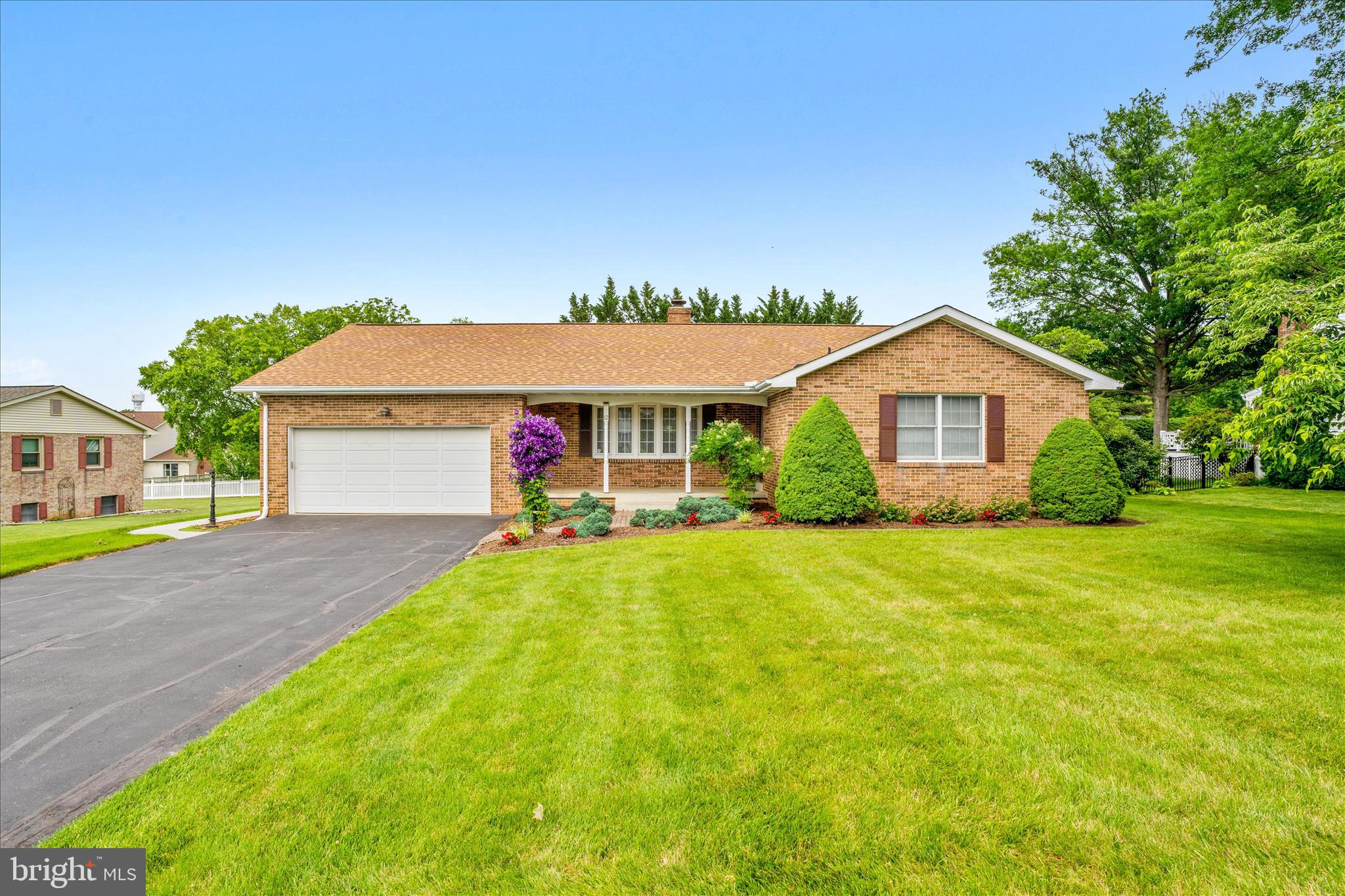 FOXFIELD AT MIDDLETOWN - Residential